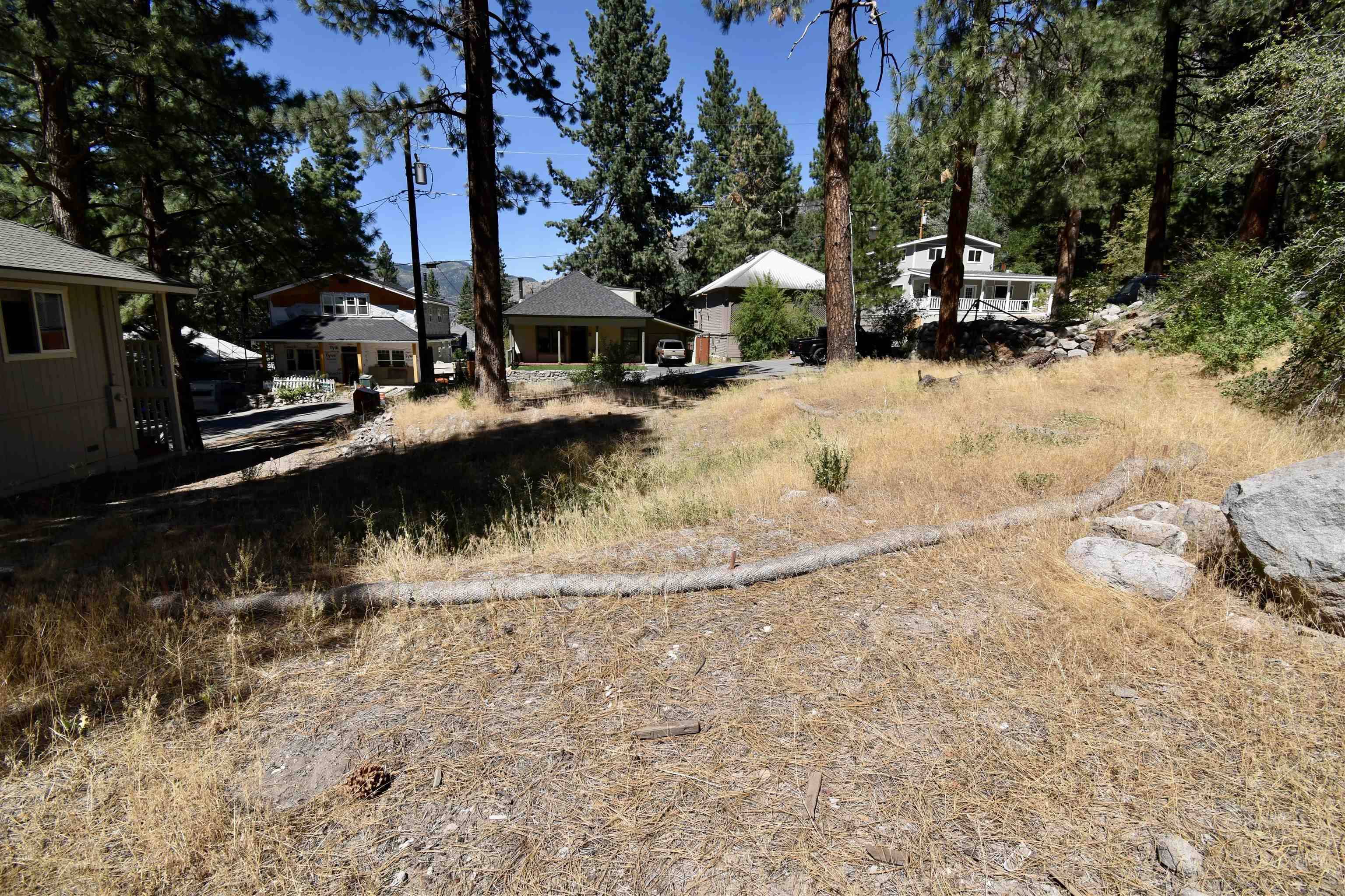 Floriston, CA 96111-4514,22207 Spruce Street