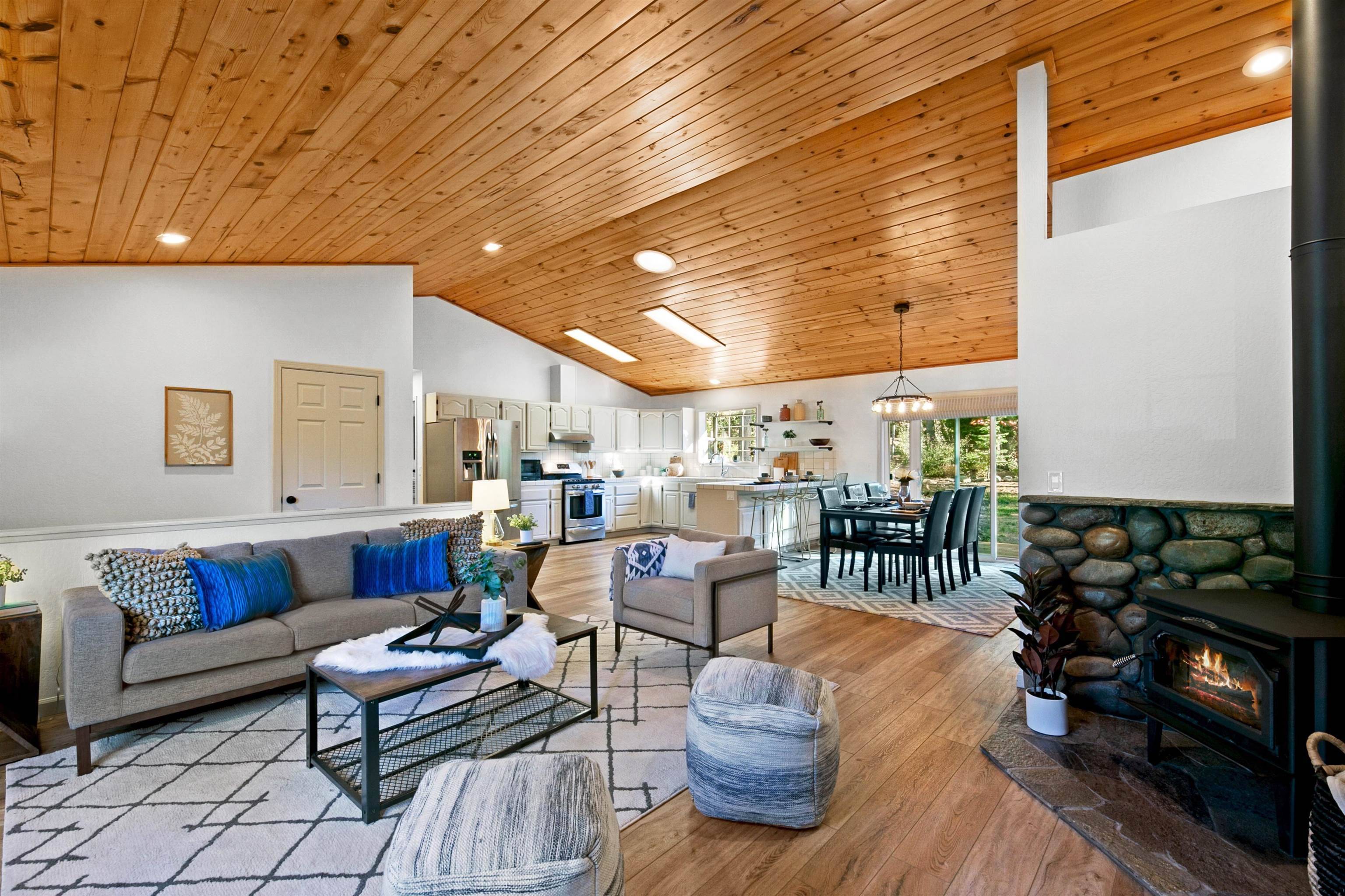 Truckee, CA 96161,10607 E Alder Creek Road