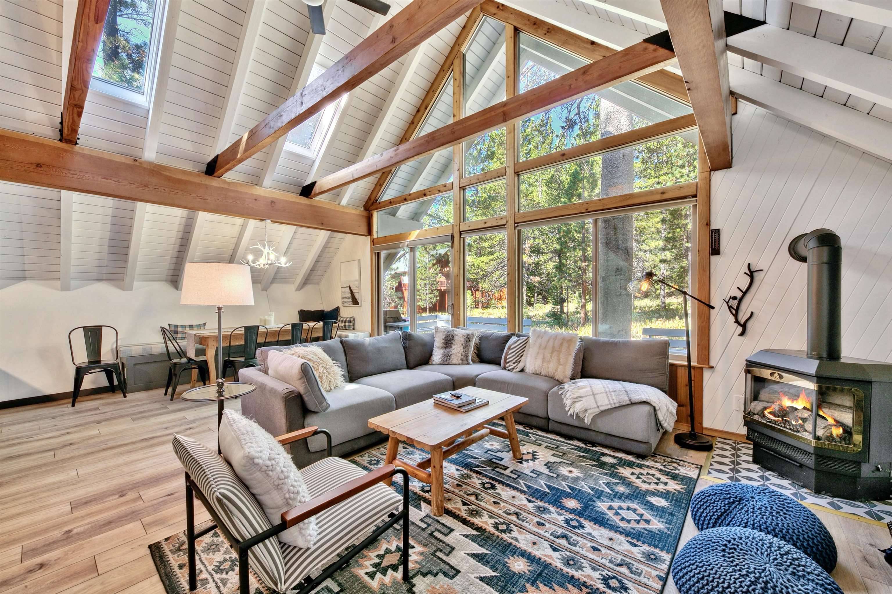 Truckee, CA 96161-6318,11805 Oslo Drive