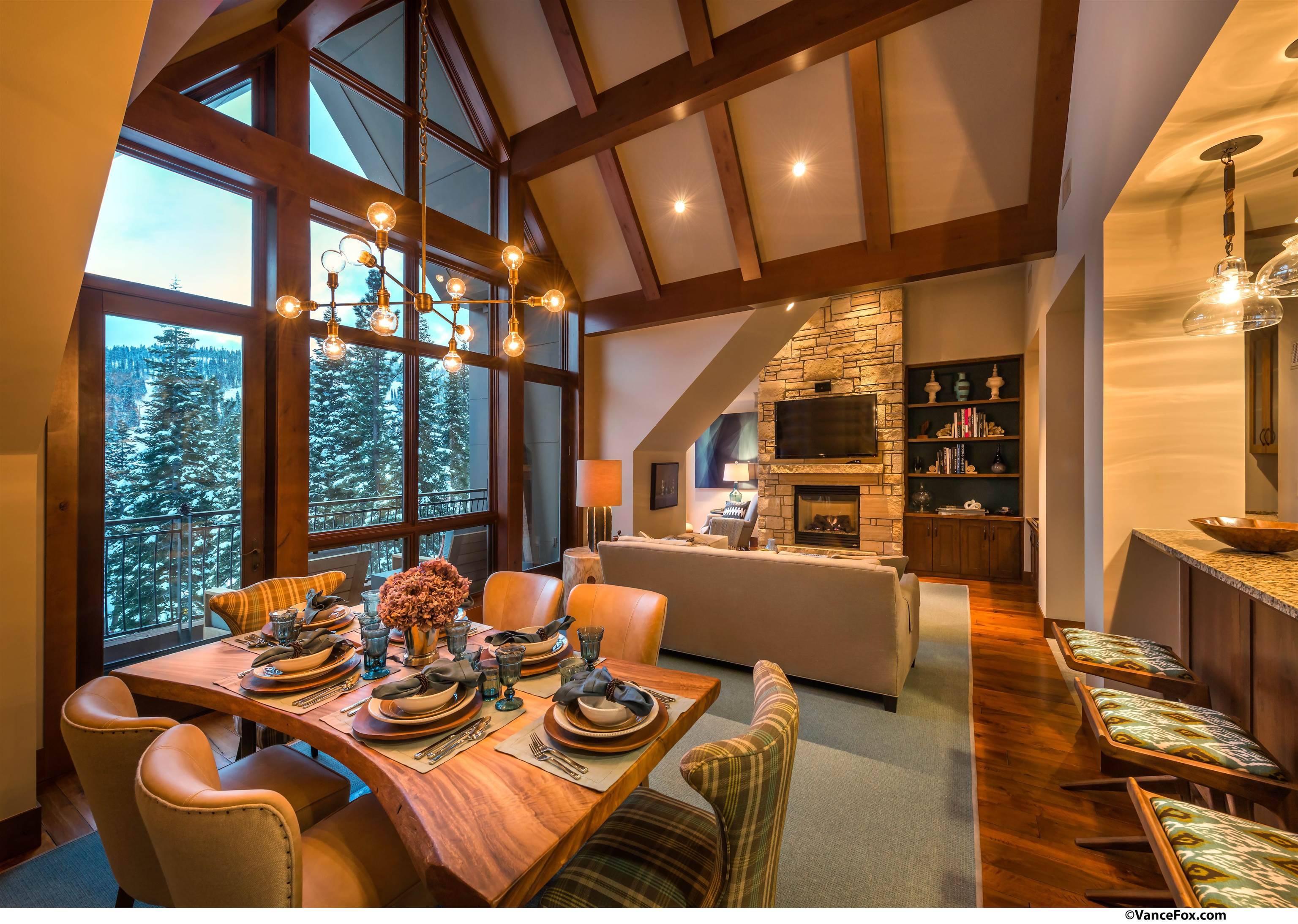 Truckee, CA 96161,13031 Ritz Carlton Highlands Ct #608