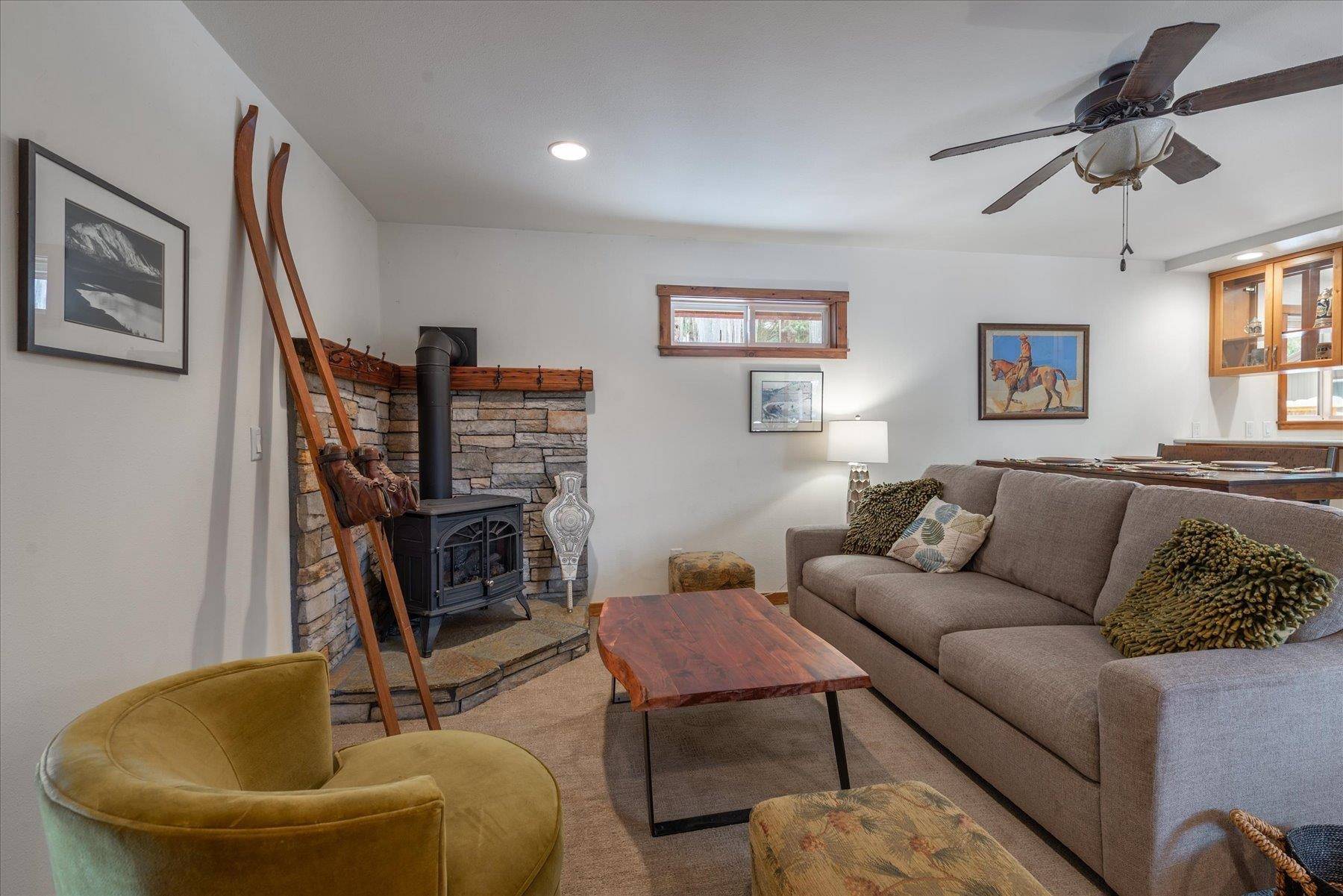 Tahoe City, CA 96145-0000,1776 Spruce Avenue