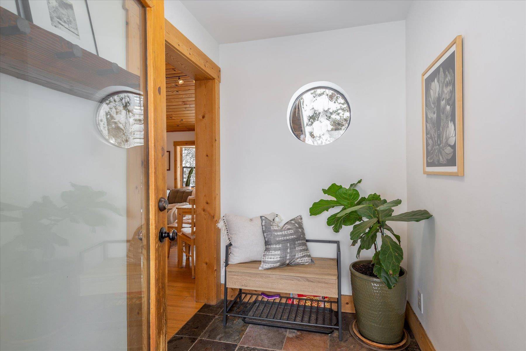 Truckee, CA 96161,11925 Rhineland Avenue