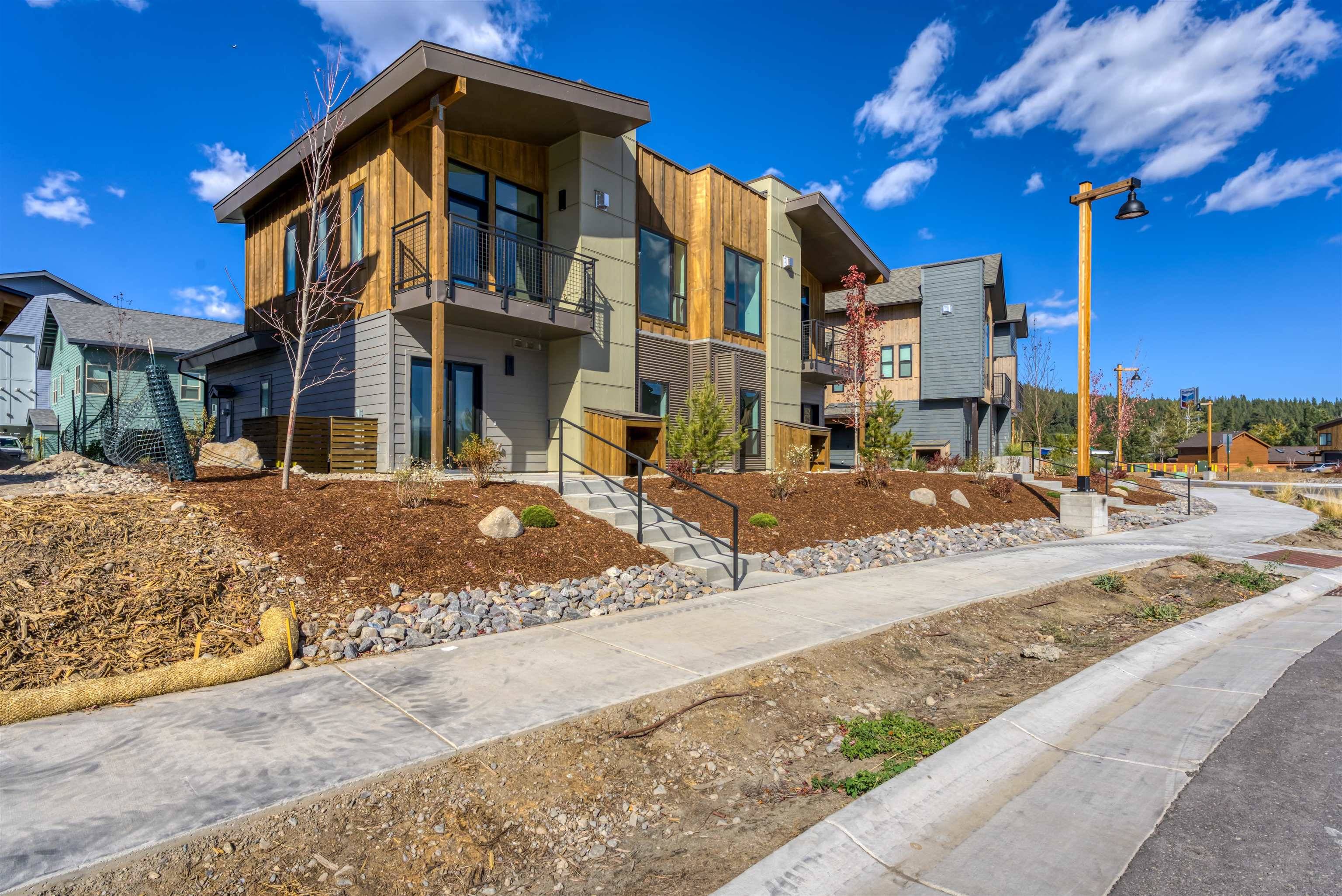 Truckee, CA 96161-0000,12975 Winter Camp Way #11