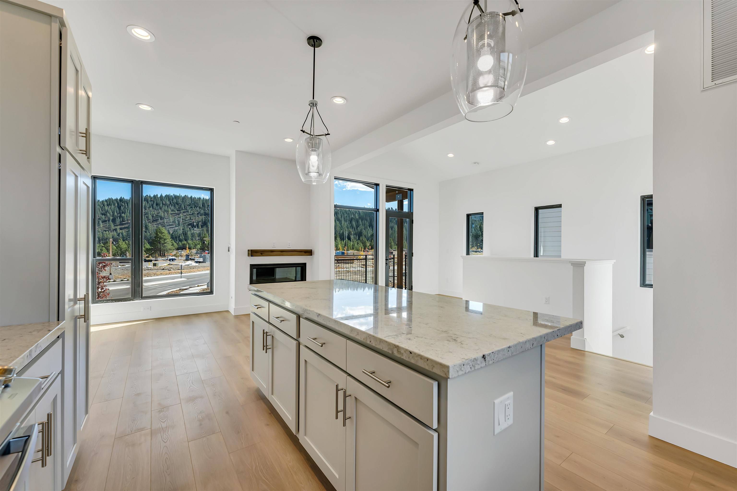 Truckee, CA 96161-0000,12975 Winter Camp Way #11