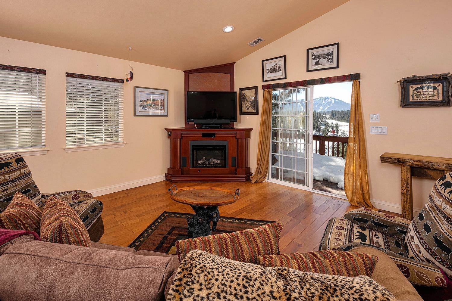 Truckee, CA 96161,10140 Olympic Boulevard