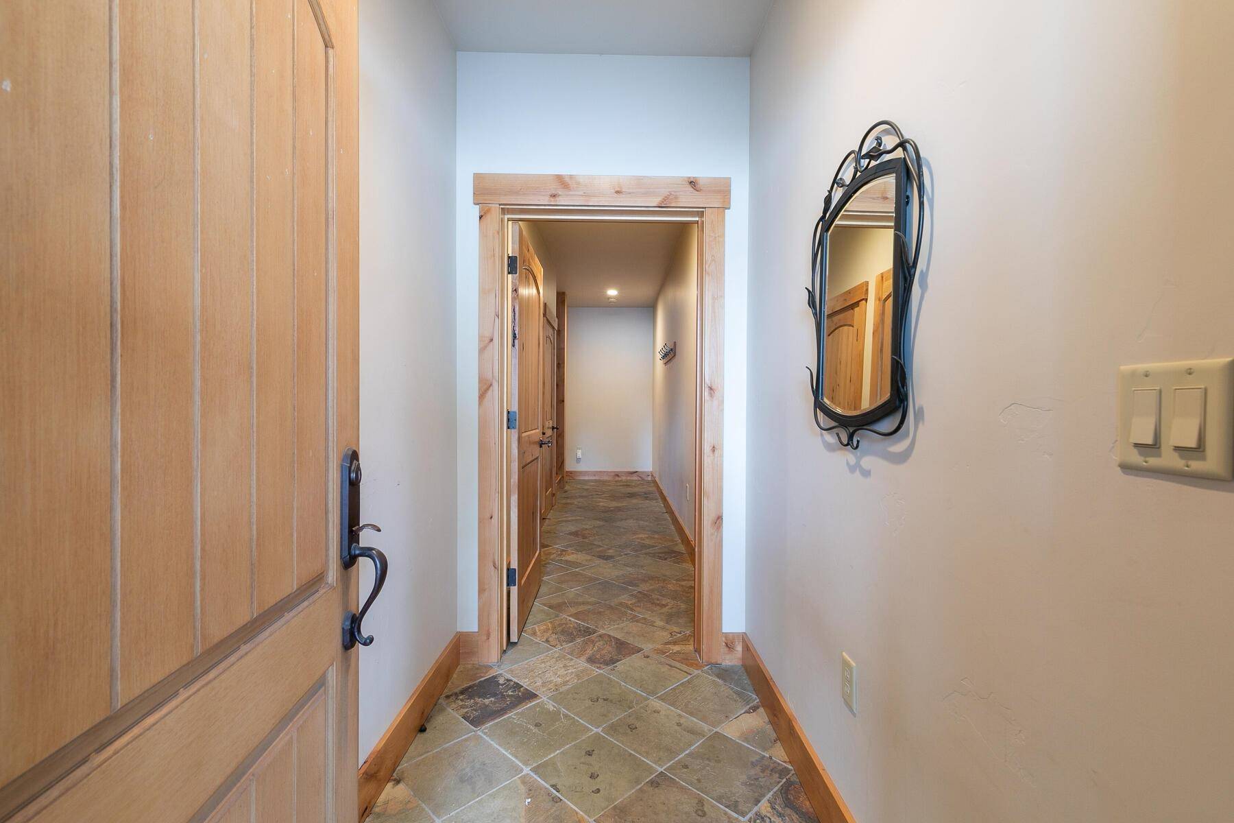 Truckee, CA 96161,10183 Palisades Drive #3