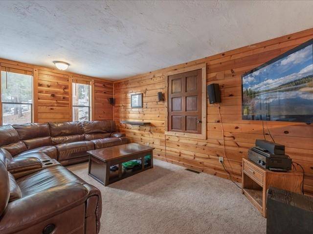 Truckee, CA 96161,12426 Richards Boulevard