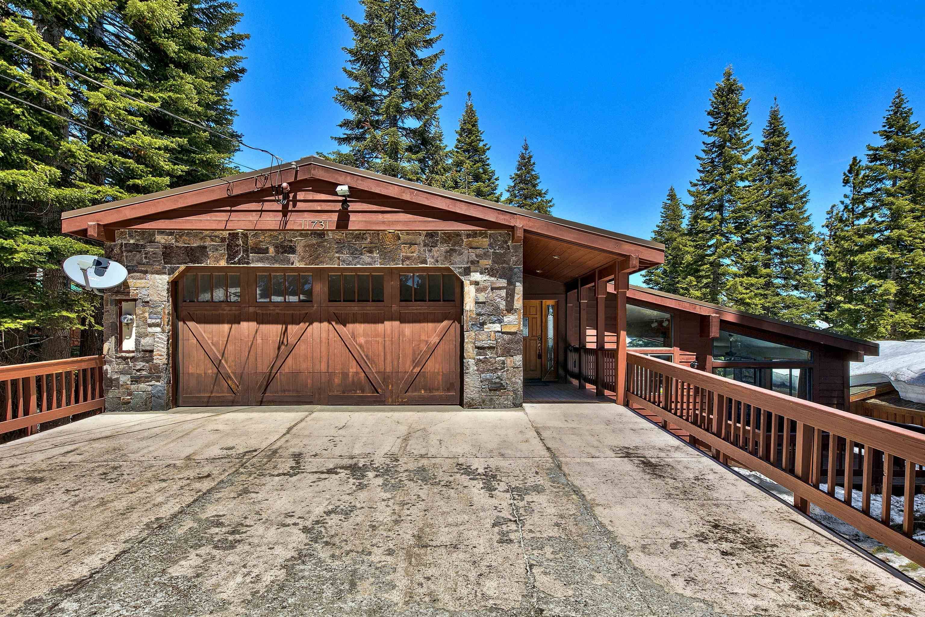 Truckee, CA 96161-0000,11731 Skislope Way