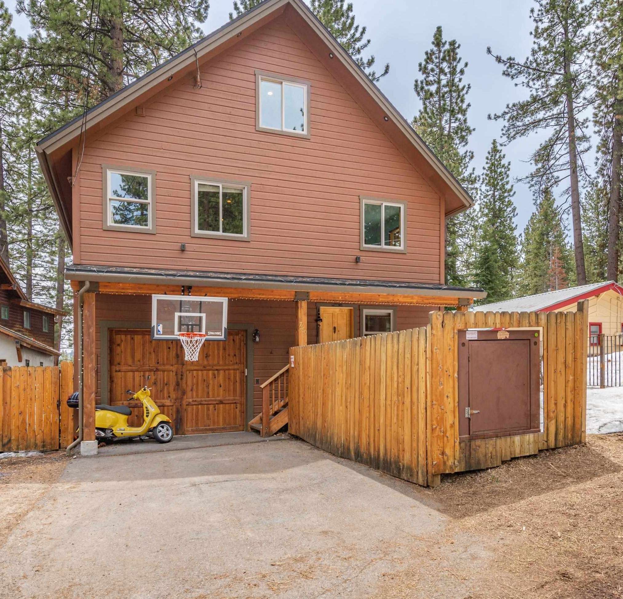 Tahoe Vista, CA 96148,7360 Winona Avenue