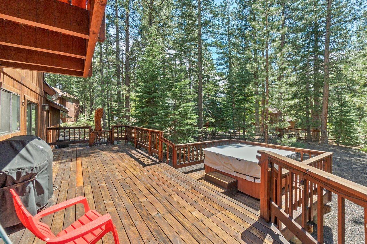 Truckee, CA 96161,10626 Saxon Way