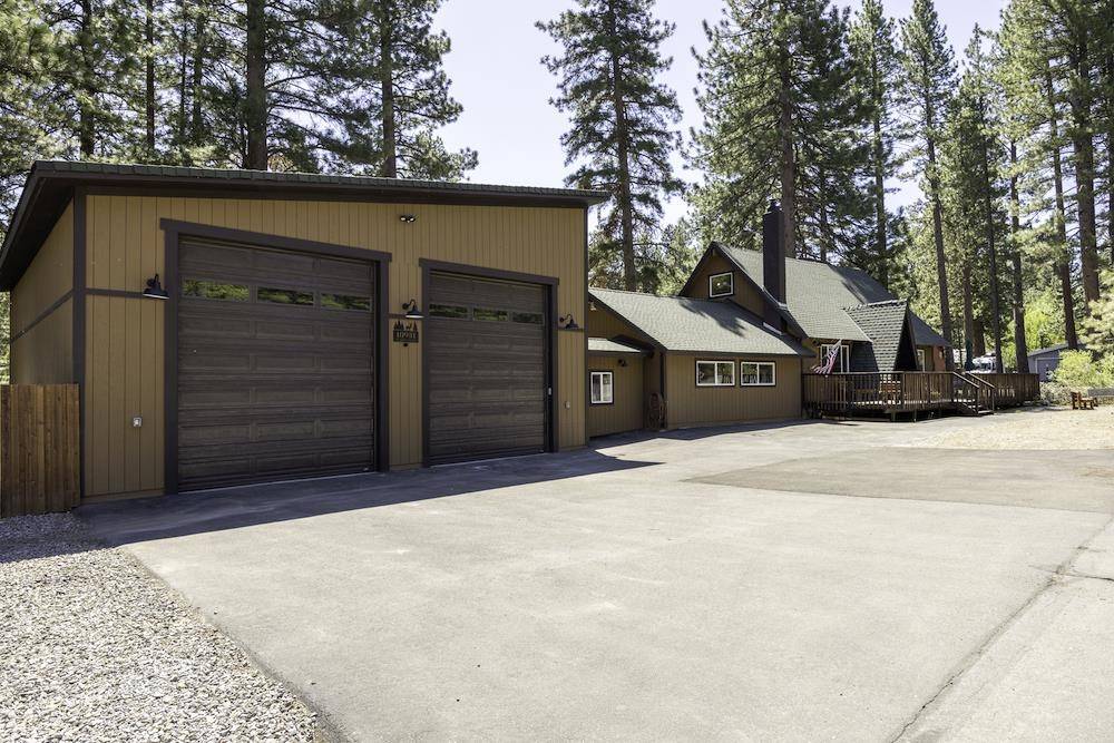 Truckee, CA 95728-3219,10951 Alpine Fir Road