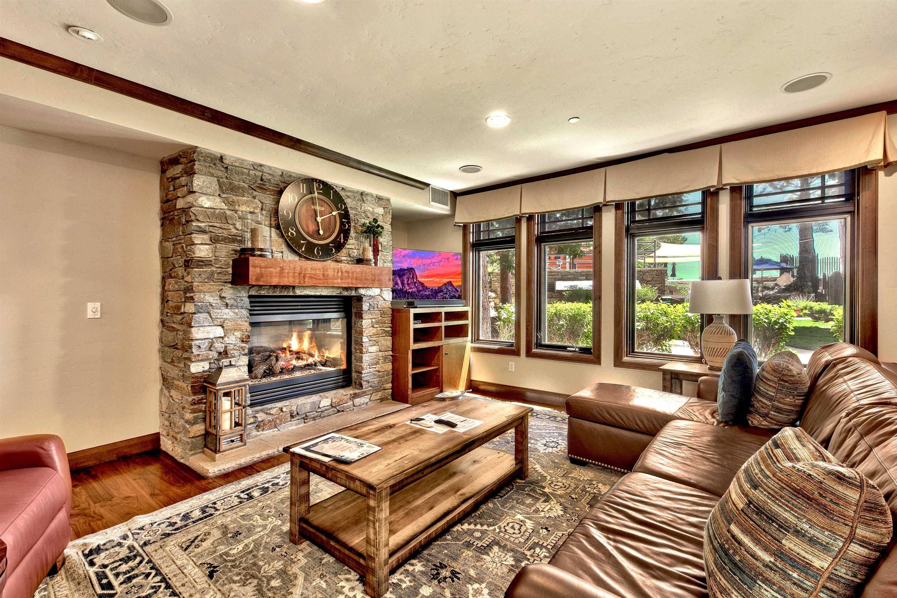 Tahoe Vista, CA 96148,6750 N North Lake Boulevard #8E