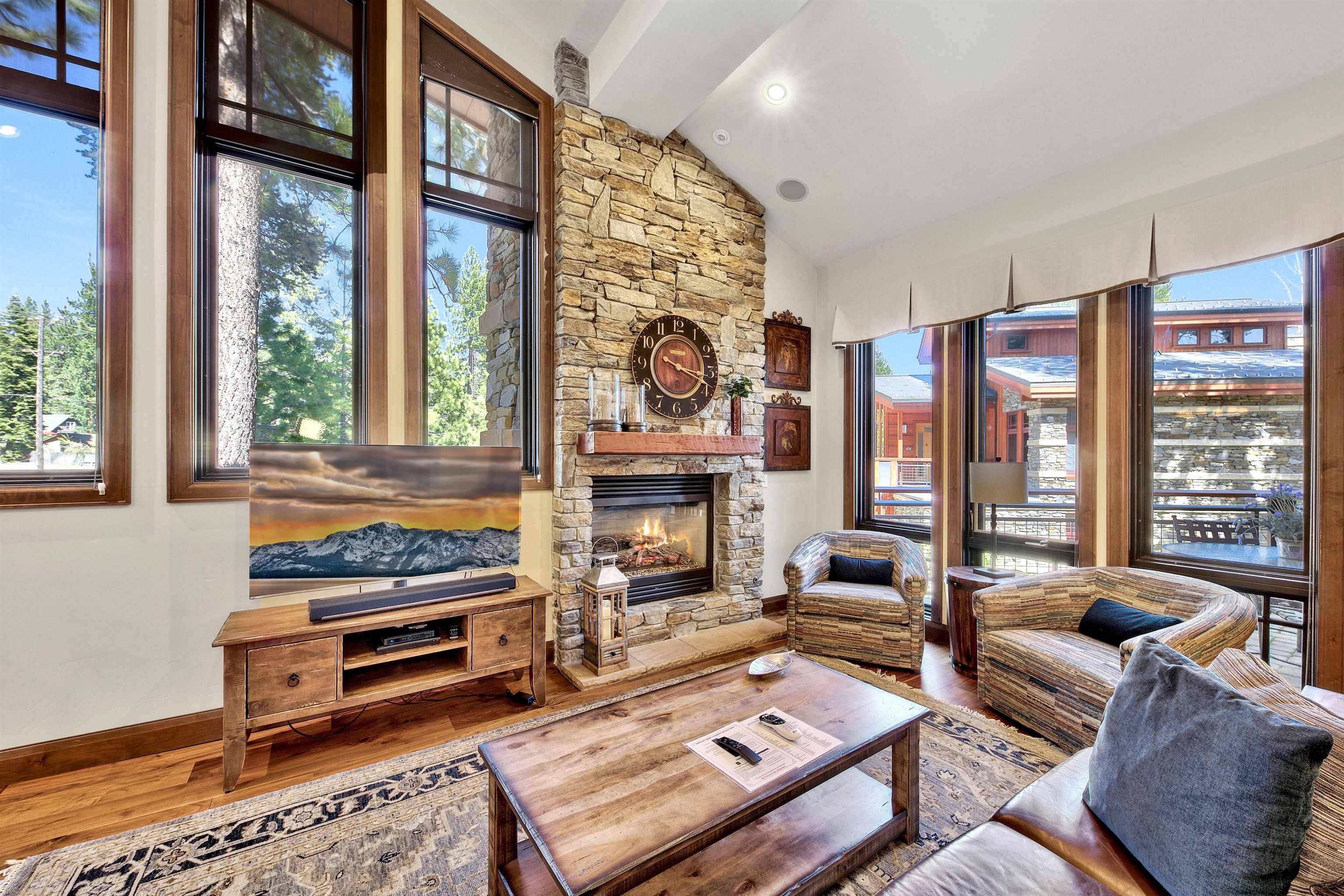 Tahoe Vista, CA 96148,6750 N North Lake Boulevard #15A
