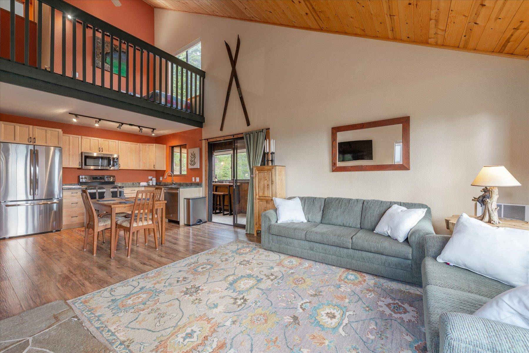 Truckee, CA 96161,11567 Snowpeak Way #650