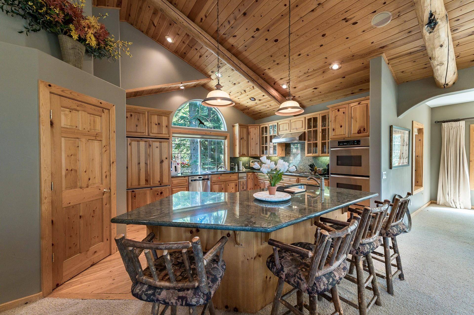 Tahoe Vista, CA 96148,6472 Donner Road