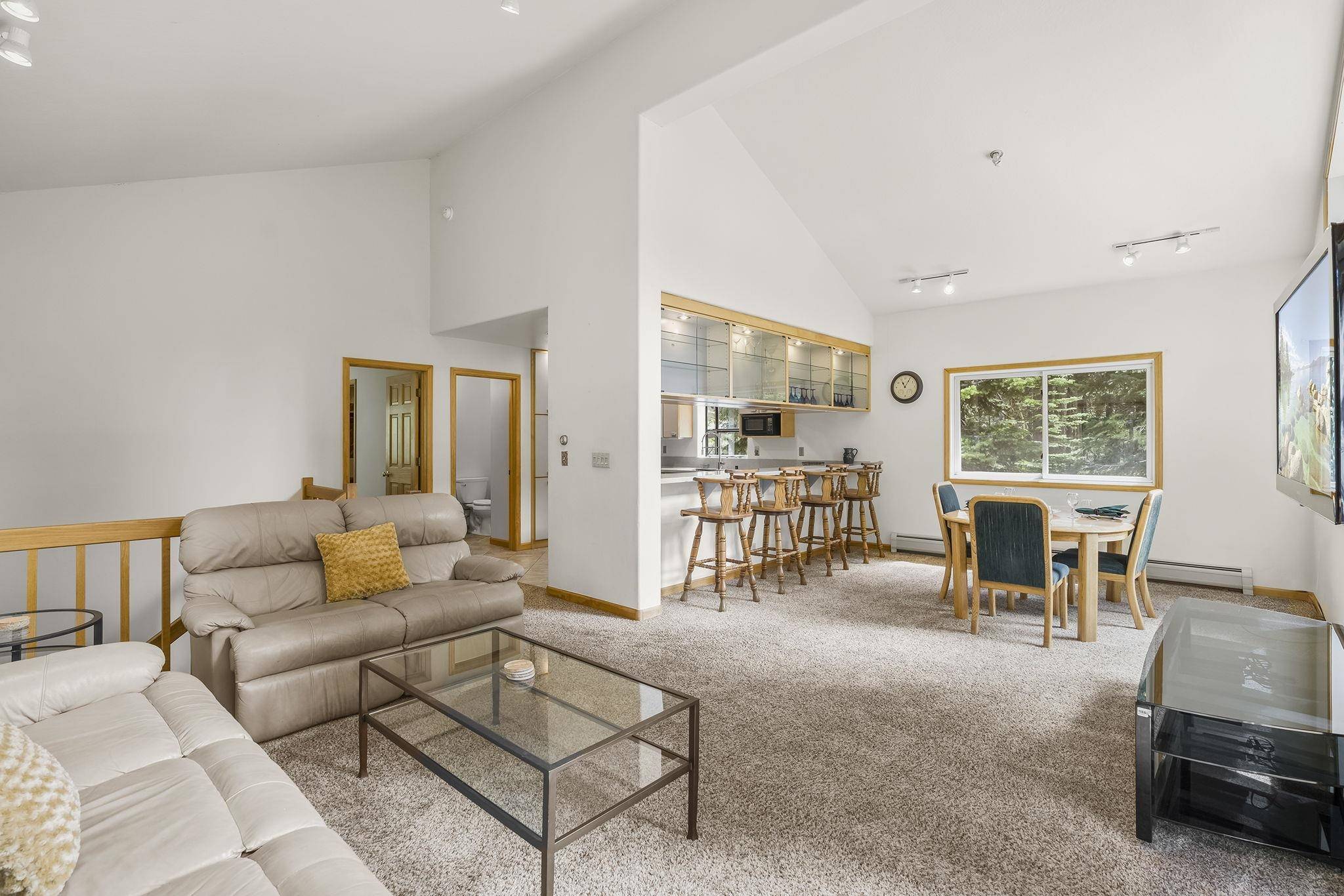Tahoe City, CA 96145,4068 Gstaad Road