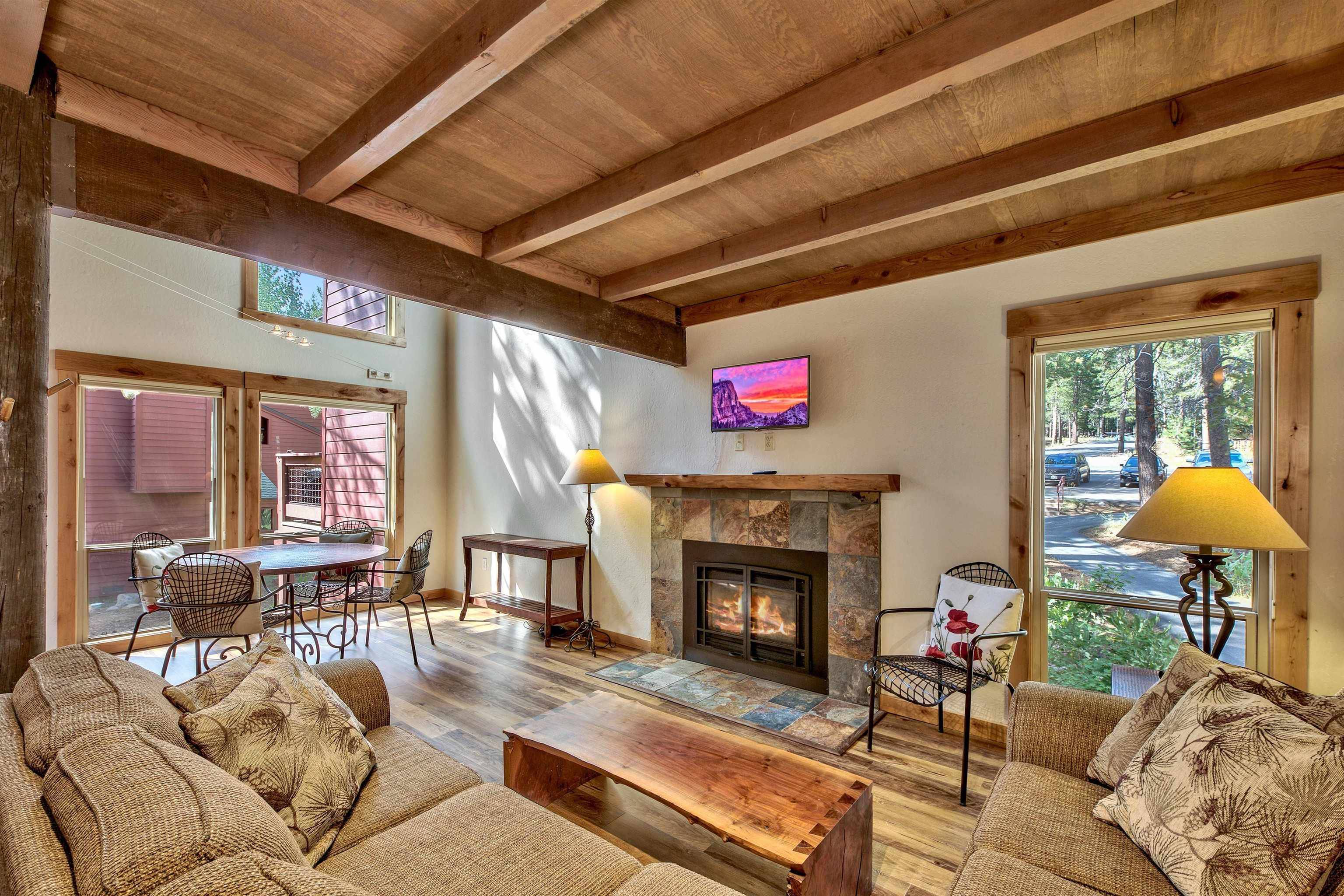 Truckee, CA 96161,12804 Northwoods Boulevard #441