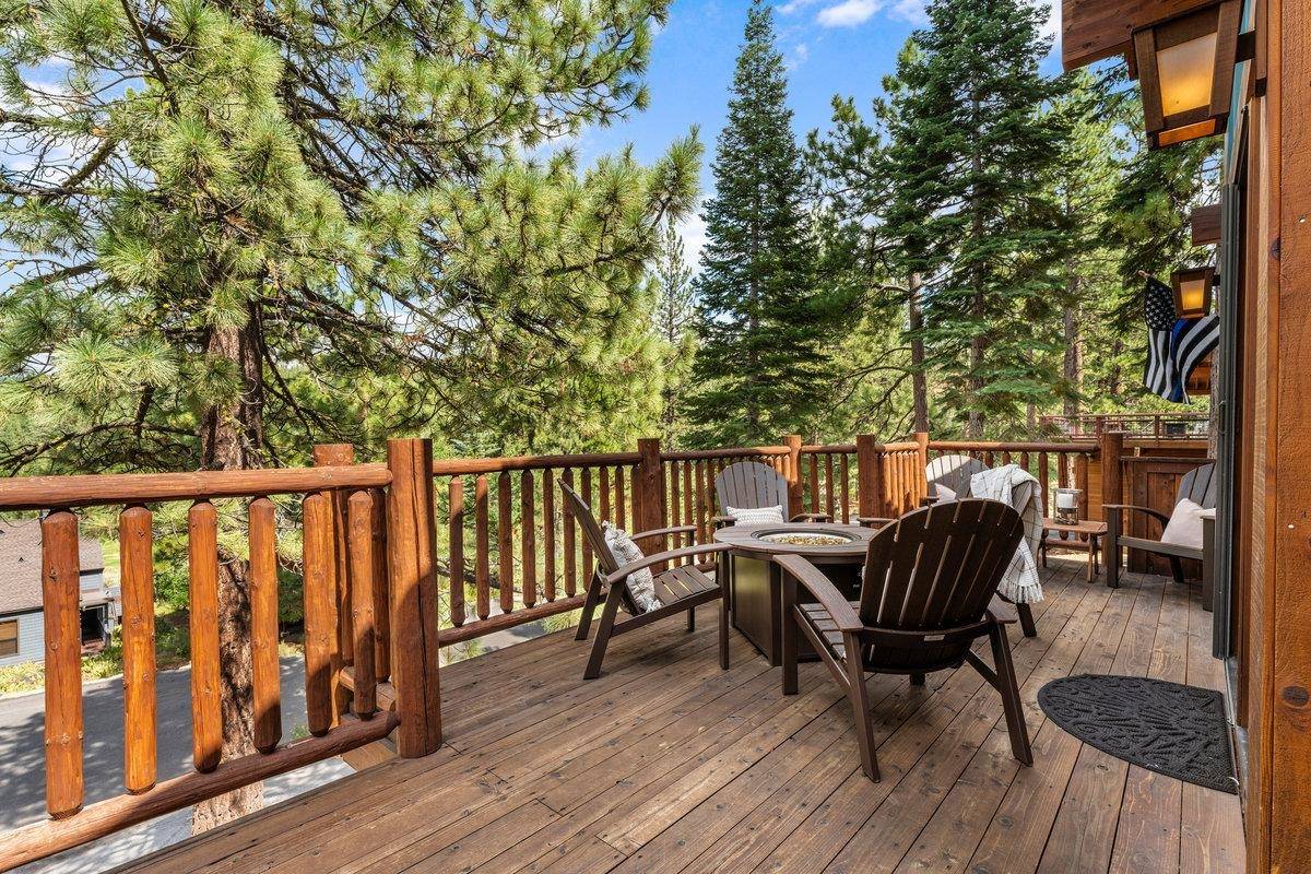 Truckee, CA 96161,177 Basque