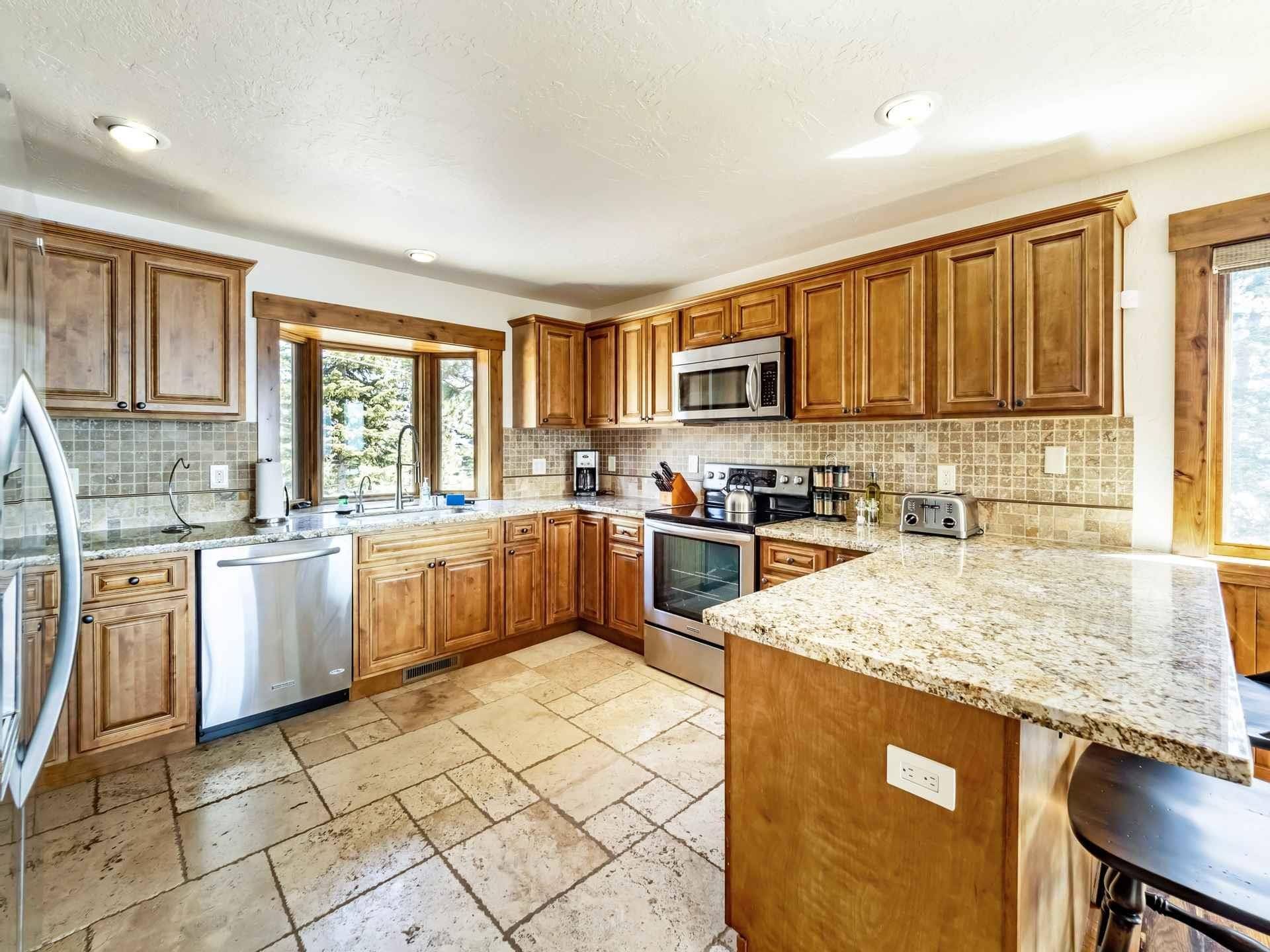 Tahoma, CA 96142,495 Lakeridge Court