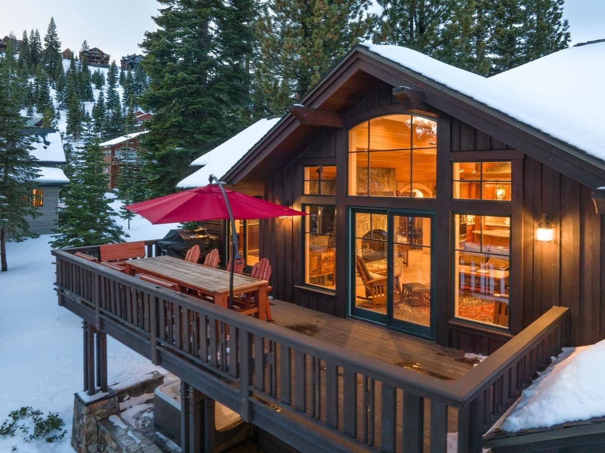 Truckee, CA 96161,14115 Skislope Way