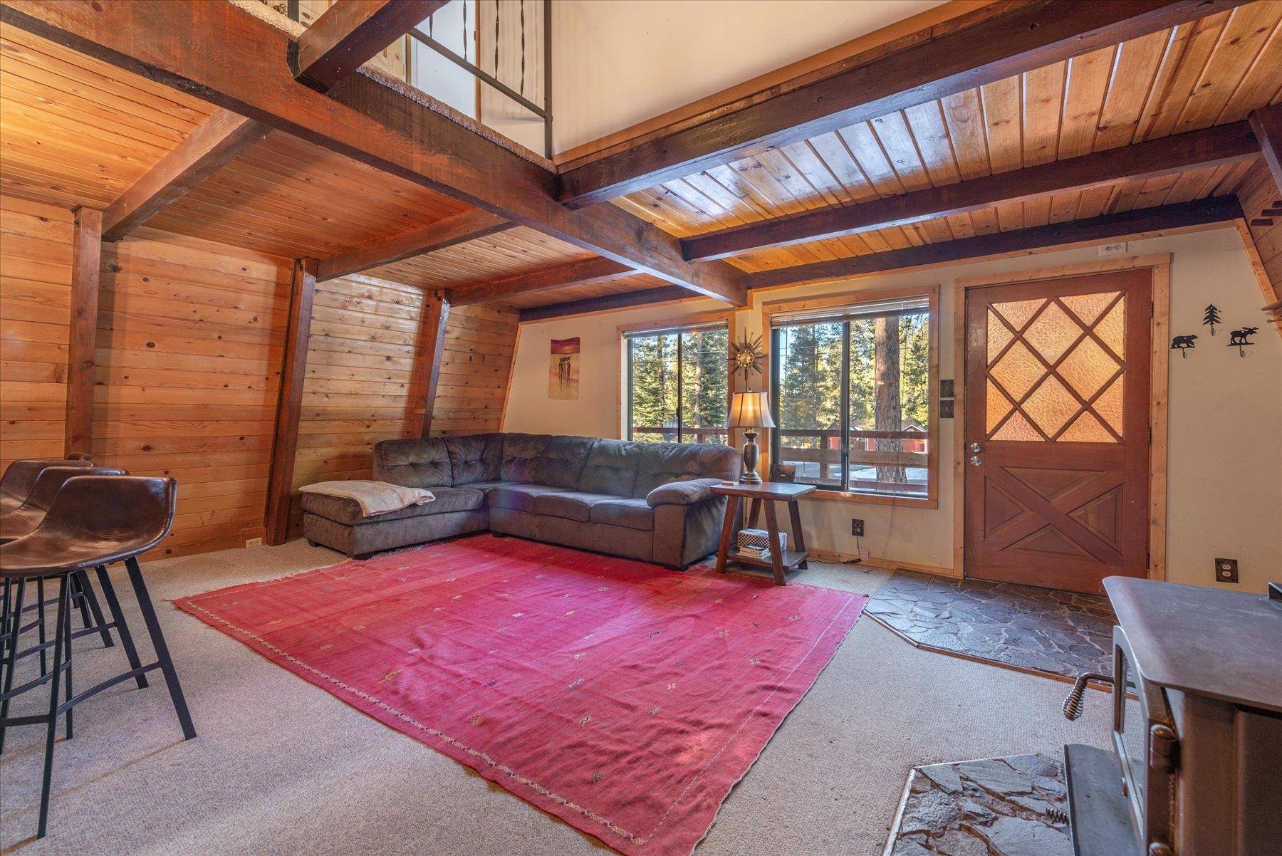 Truckee, CA 96161,12518 Pine Forest Road