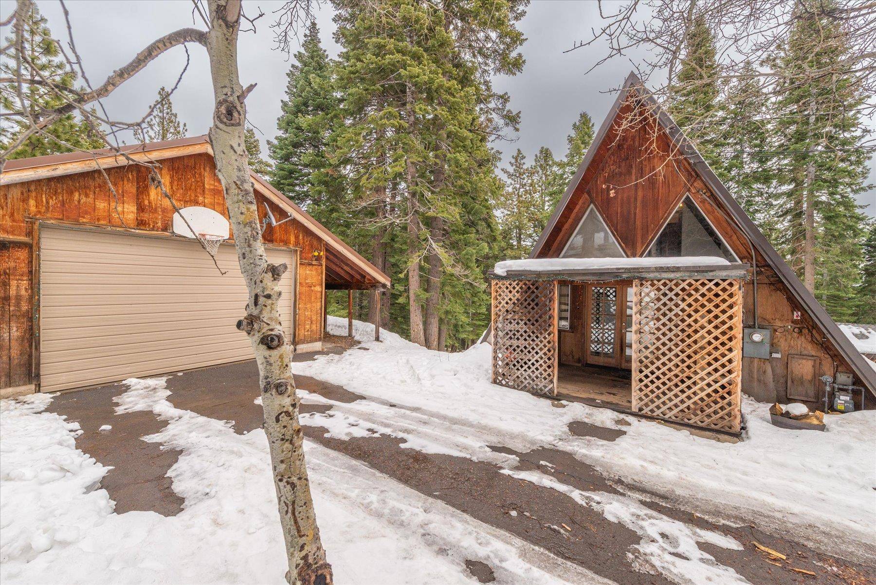 Truckee, CA 96161,11485 Lockwood Drive