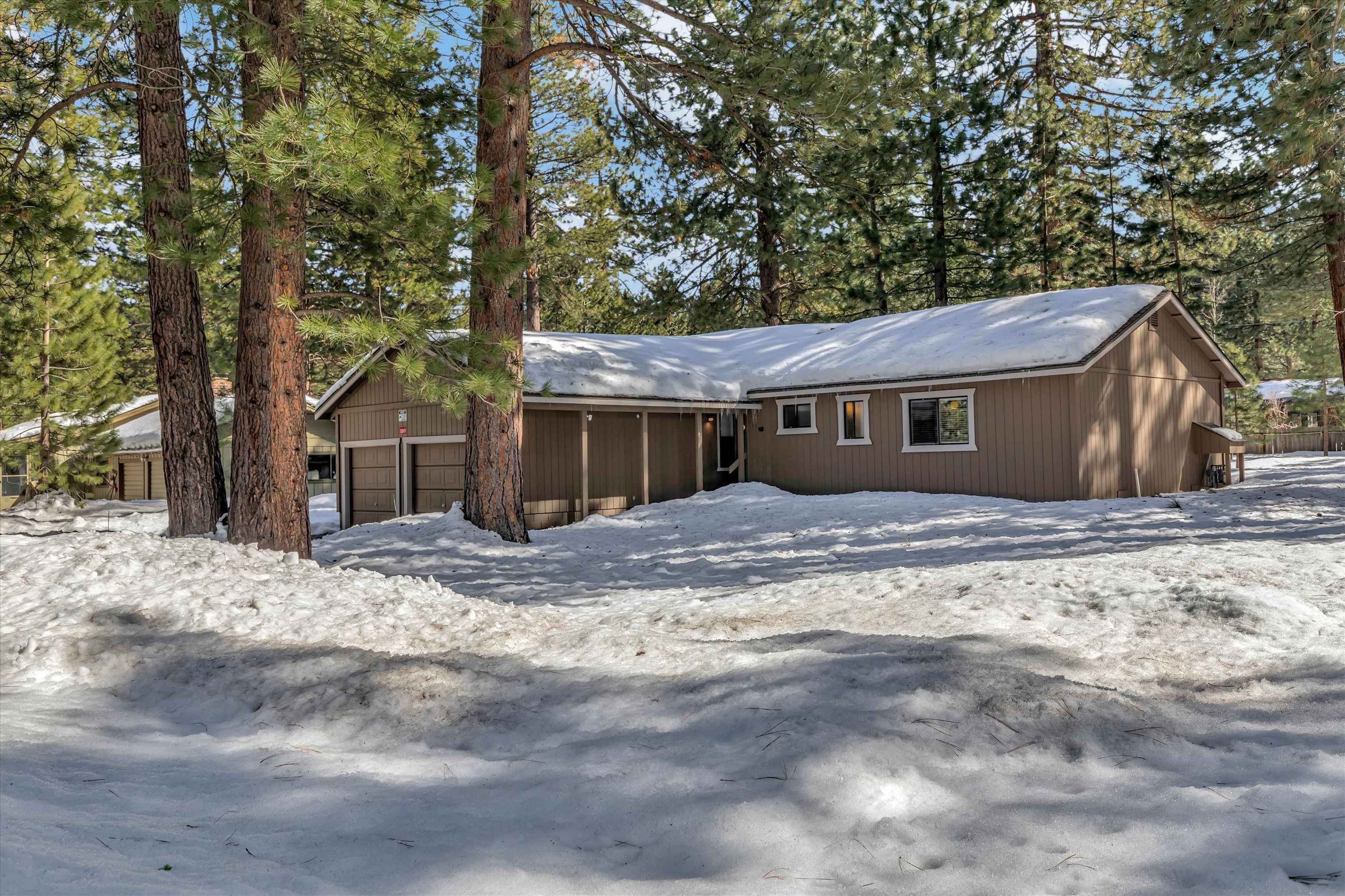 Truckee, CA 96161,10849 Torrey Pine Road