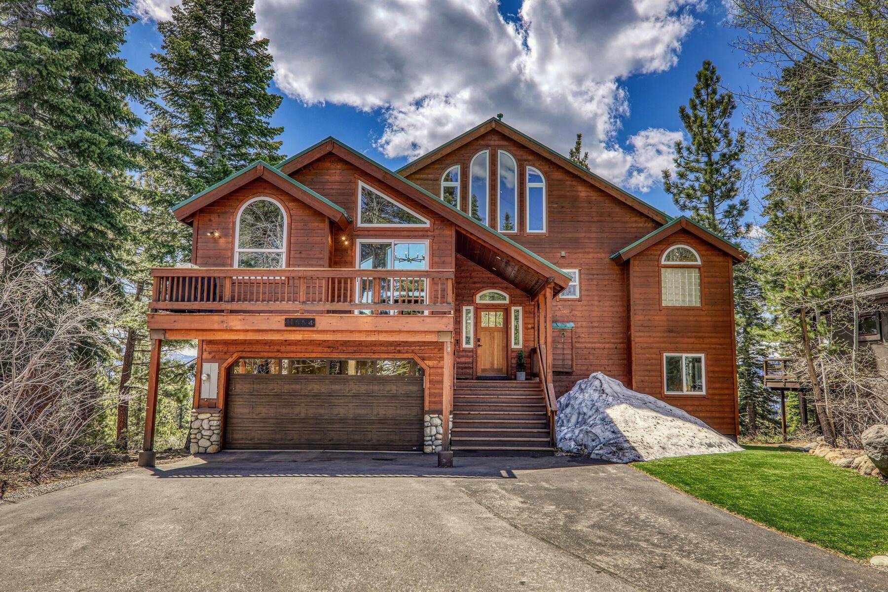 Truckee, CA 96161,11664 Skislope Way