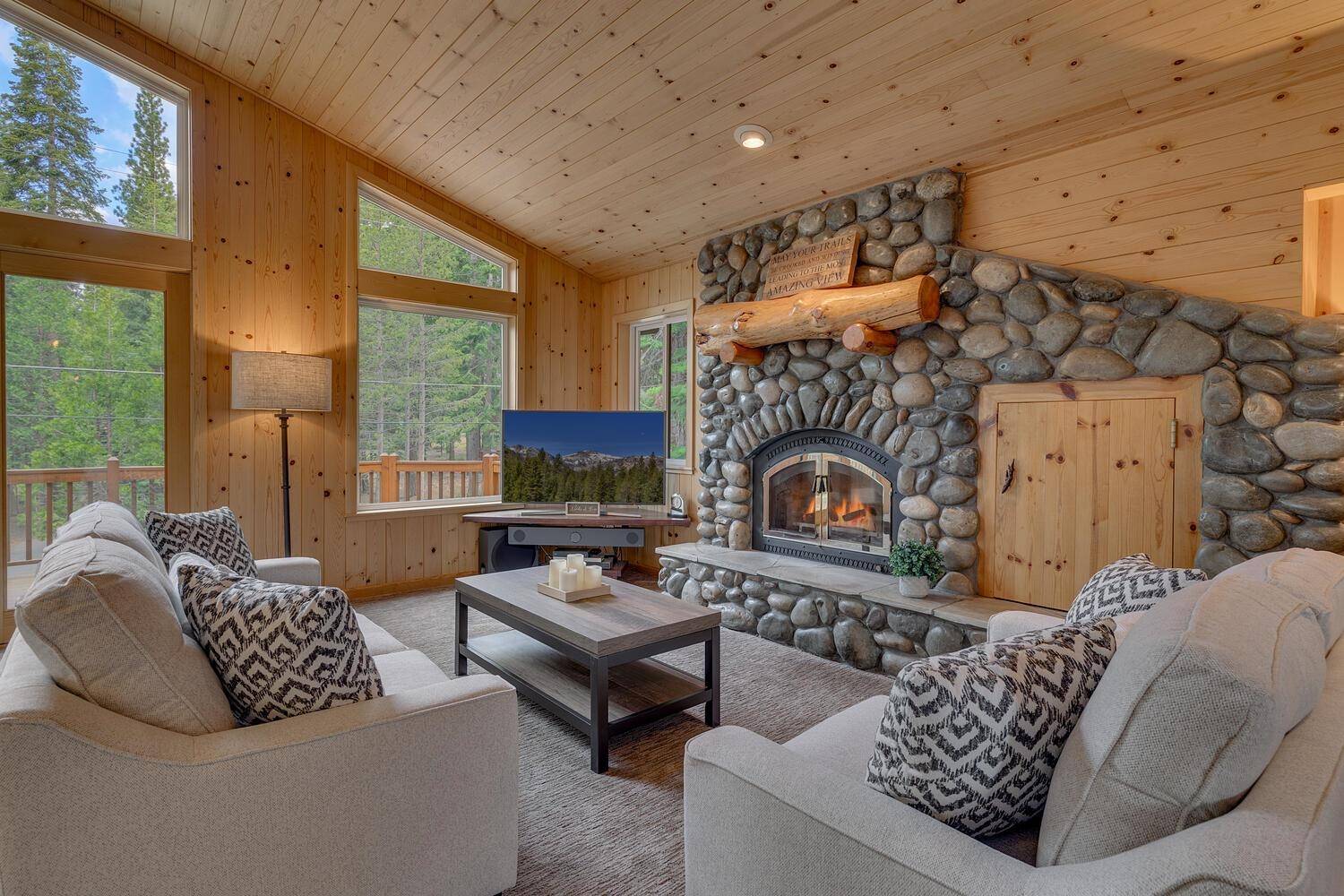 Carnelian Bay, CA 96140,634 Agate Road
