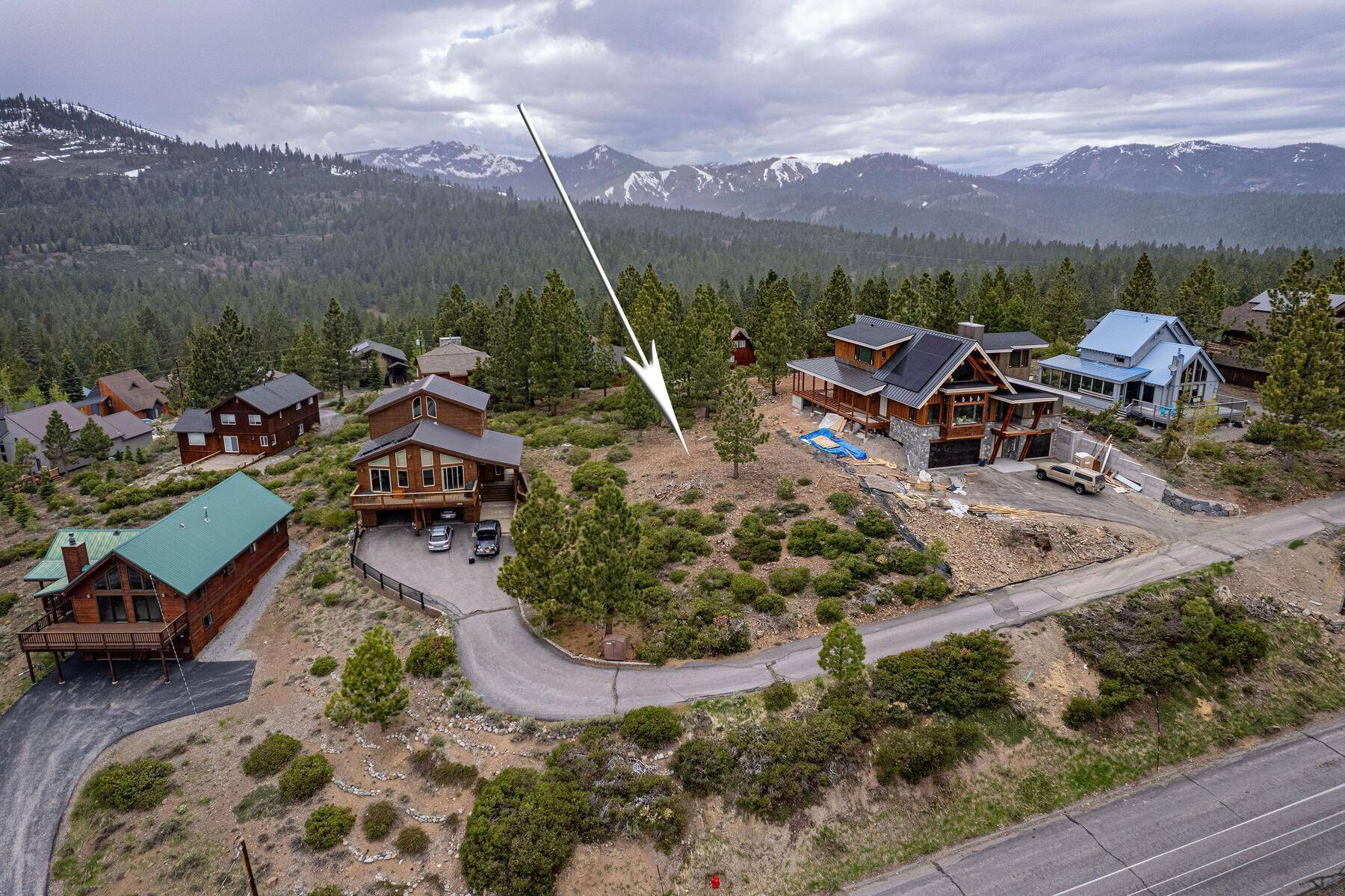 Truckee, CA 96161-0000,12938 Pinnacle Loop