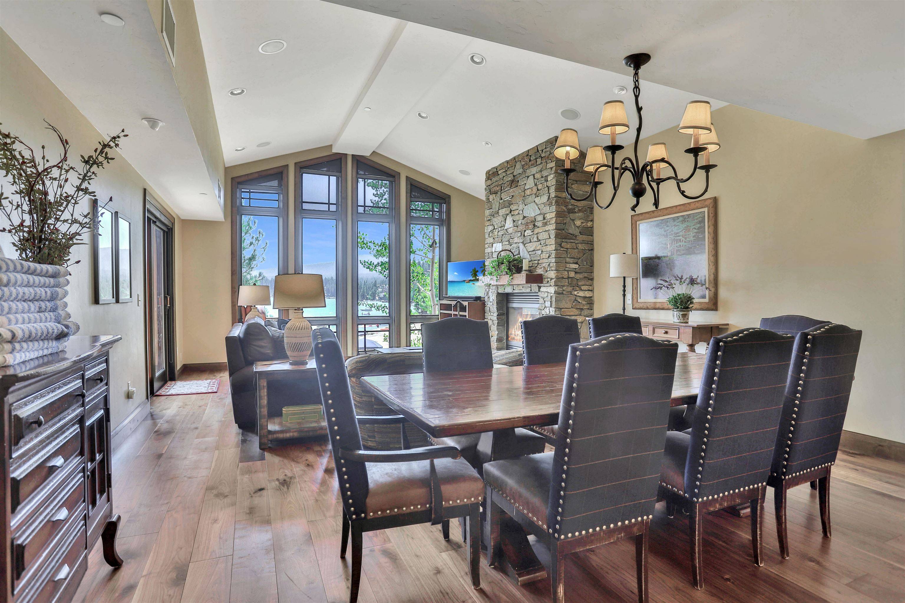 Tahoe Vista, CA 96148,6750 North Lake Boulevard #5F