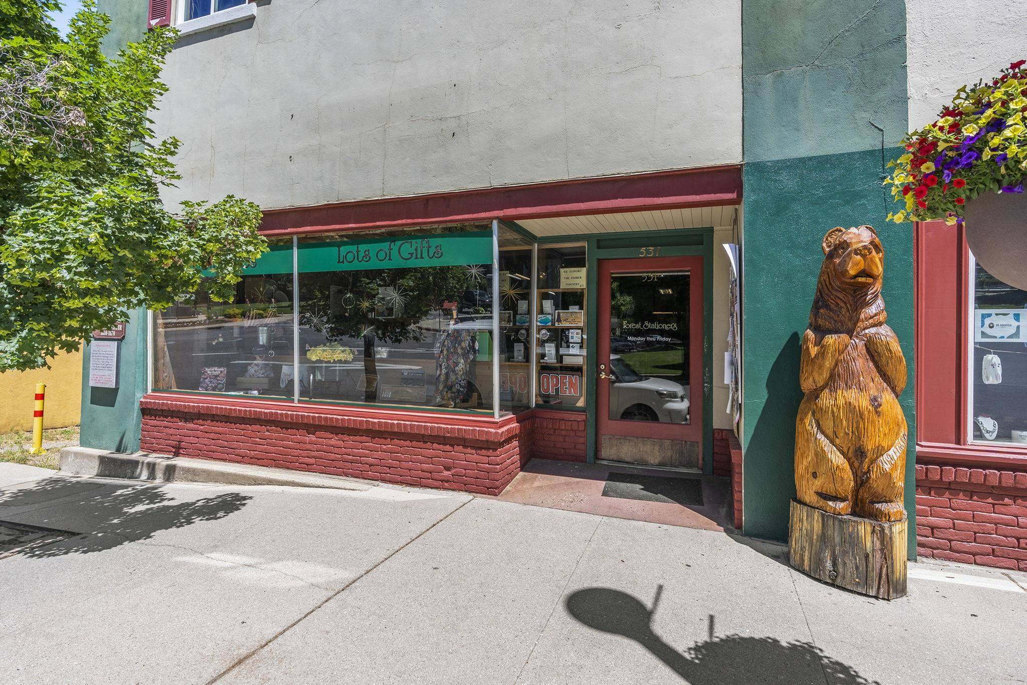 Quincy, CA 95971,531 Main Street