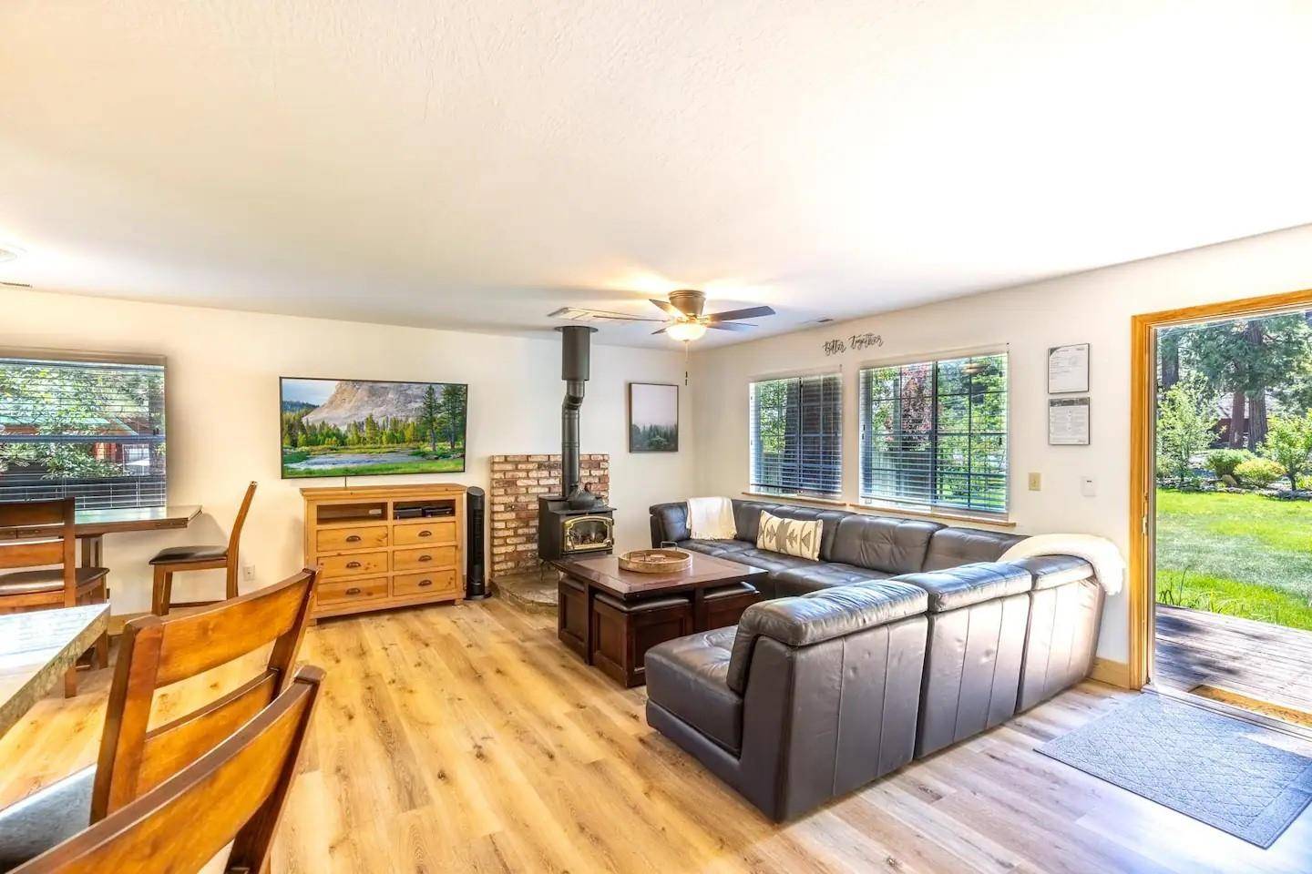 Tahoe Vista, CA 96148,375 W Agatam Avenue