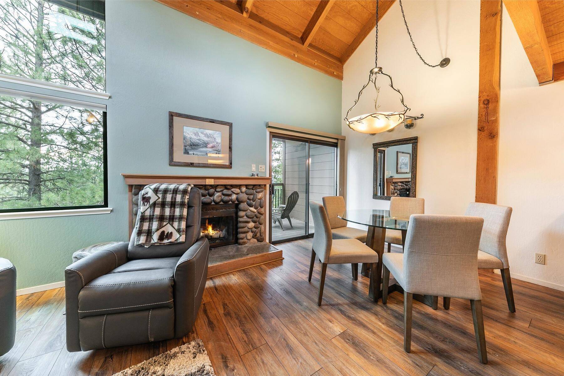 Truckee, CA 96161,6099 Rocky Point Circle