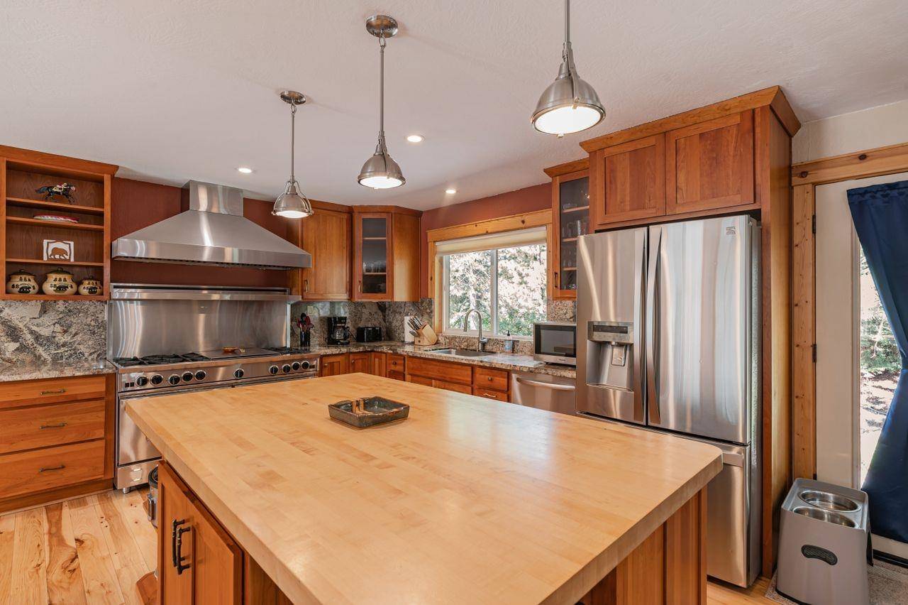 Truckee, CA 96160,11737 Deerfield Drive