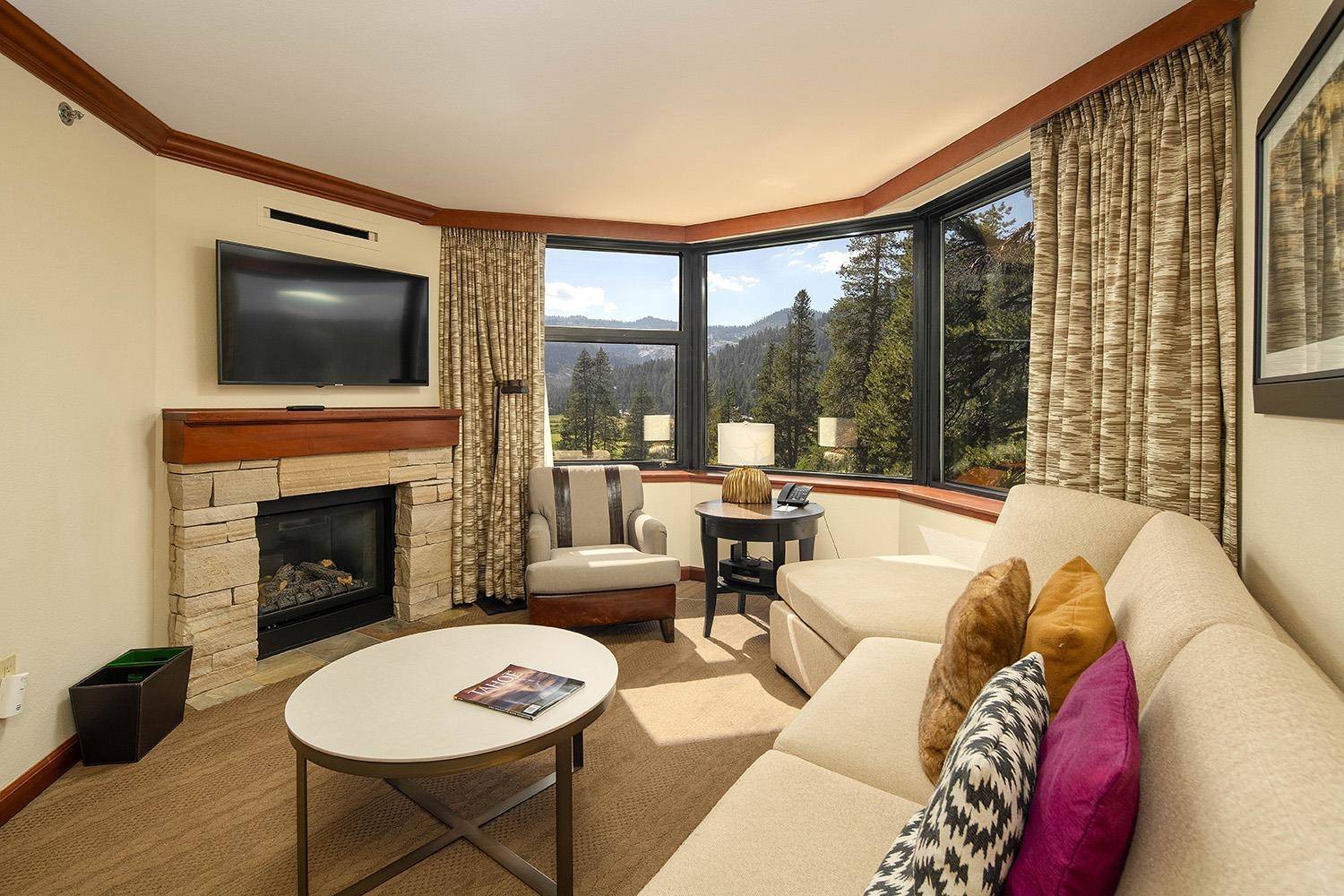 Olympic Valley, CA 96146-0000,400 Resort Road #322 324