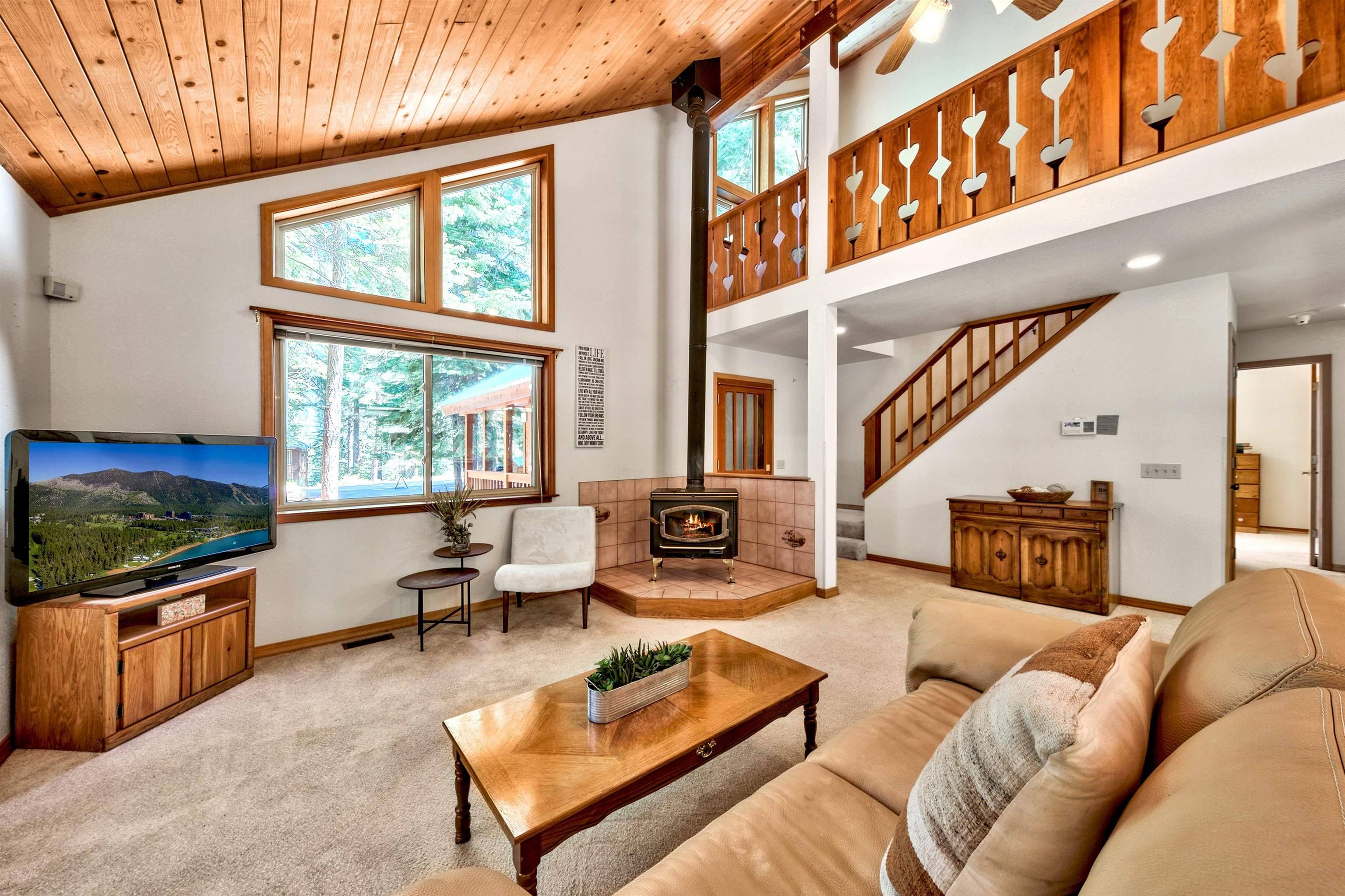 Truckee, CA 96161,13751 Heidi Way