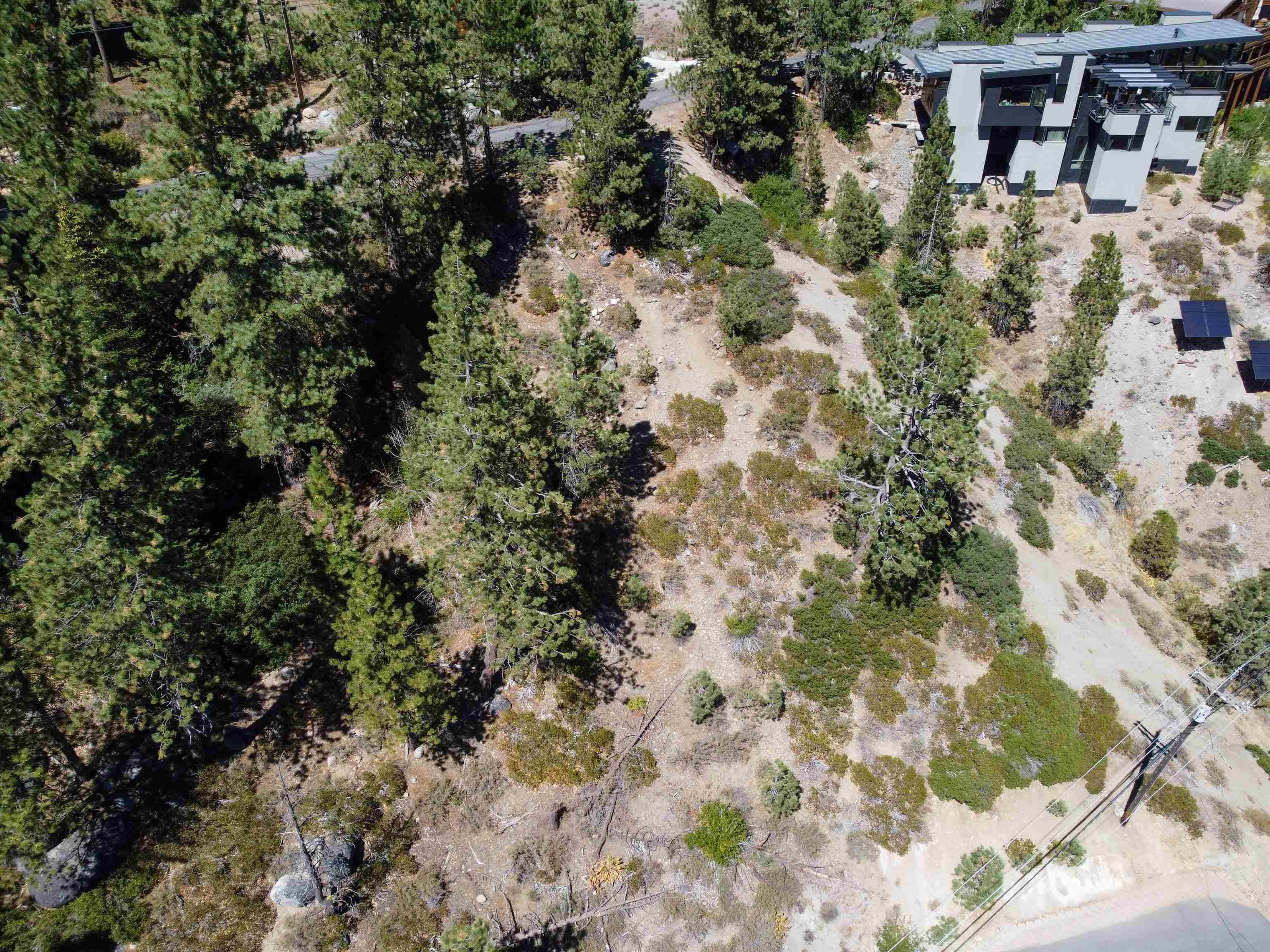 Truckee, CA 96161,14741 Denton Avenue