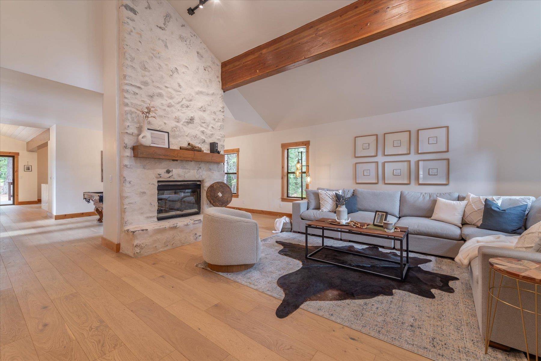 Truckee, CA 96161,14192 Skiview Loop