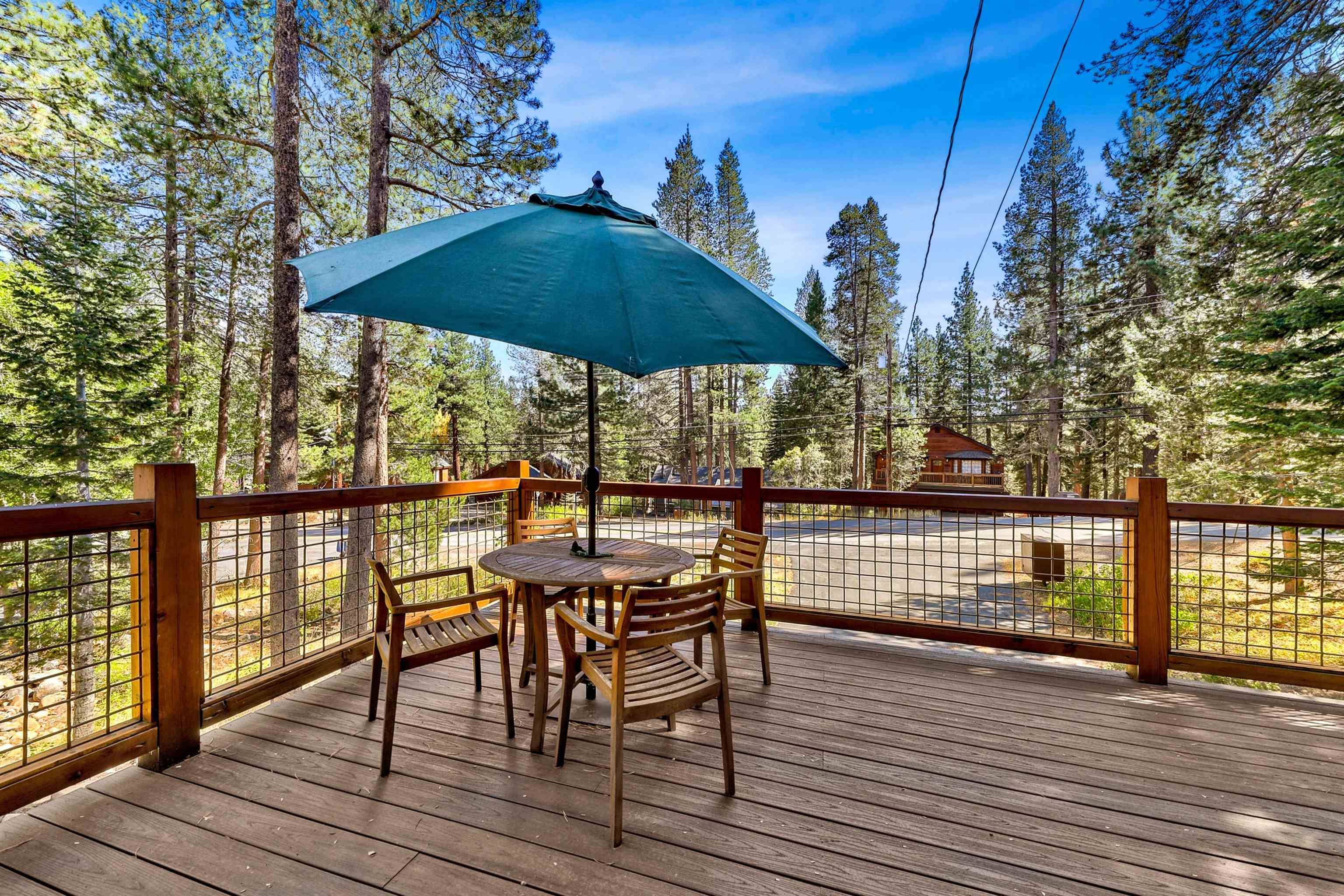 Truckee, CA 96161,10996 Lausanne Way #12