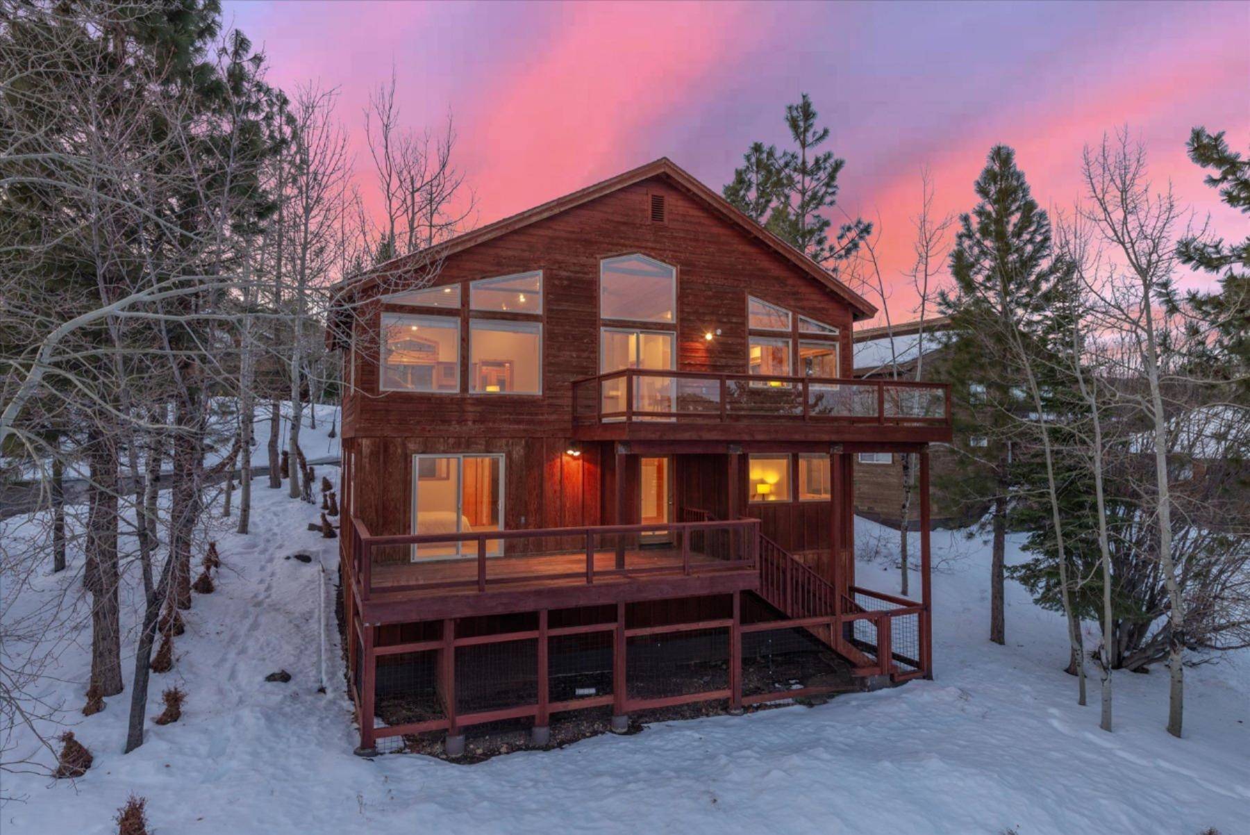 Truckee, CA 96161,14535 Wolfgang Road