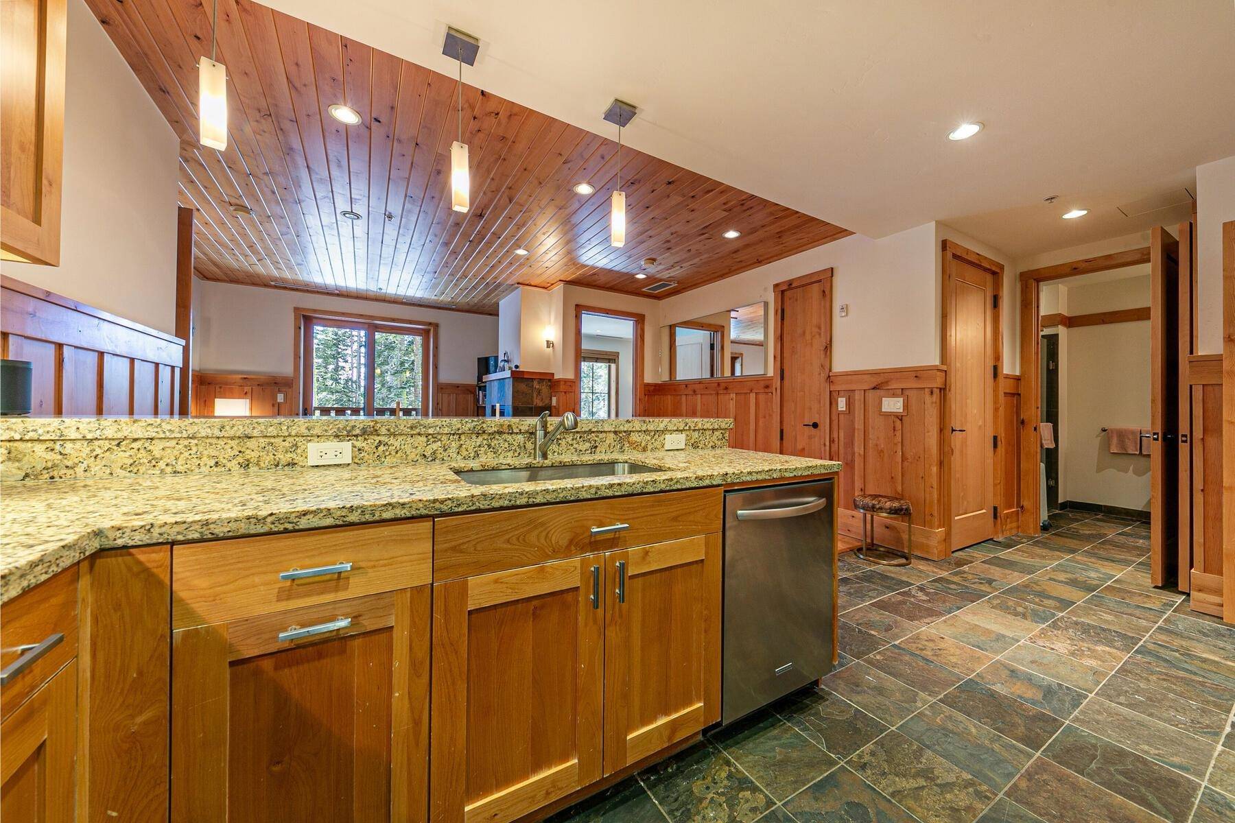 Truckee, CA 96161,600 Sugar Bowl Road #102