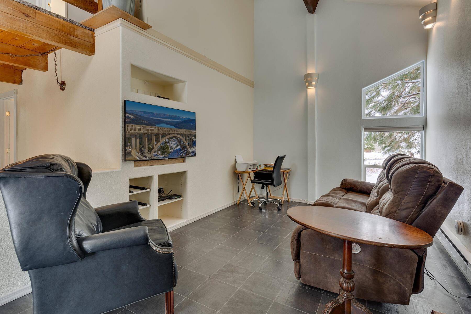 Truckee, CA 96161,11748 Old Mill Road