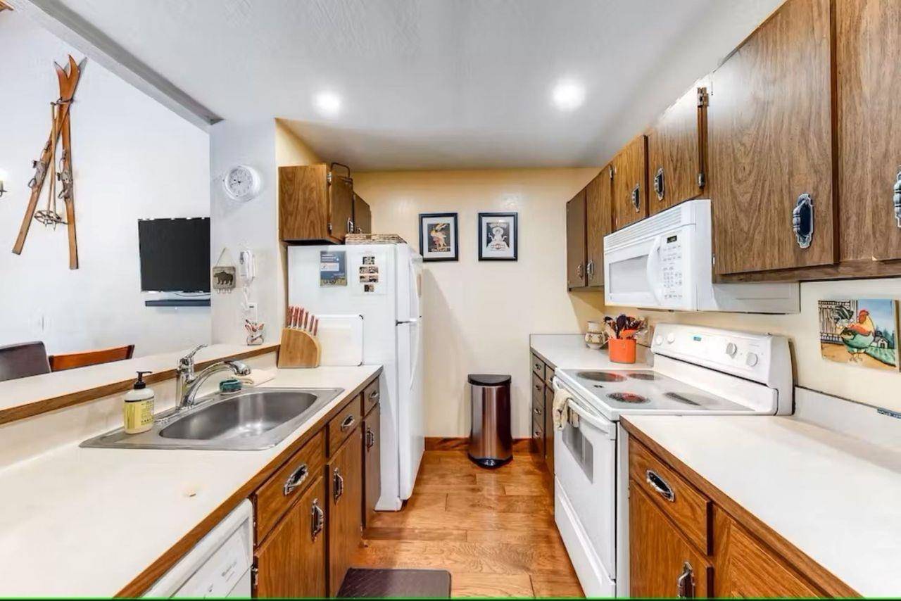 Kings Beach, CA 96143-0000,1001 Commonwealth Drive #150
