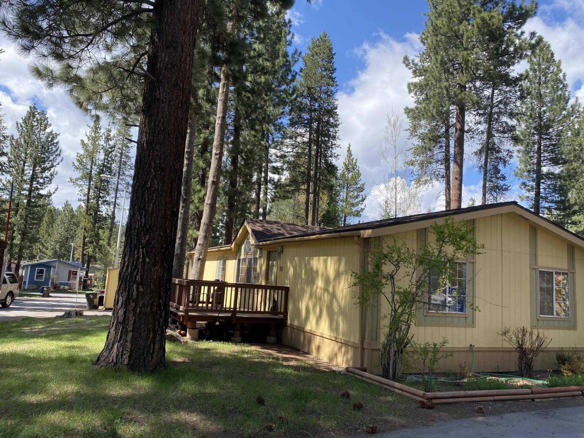 Truckee, CA 96161,10100 Pioneer Trail #42