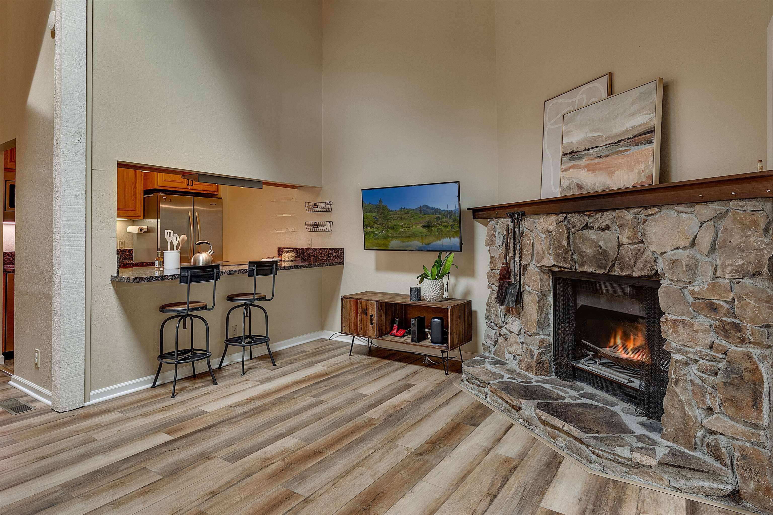 Tahoe City, CA 96145-0000,3200 North Lake Boulevard #10