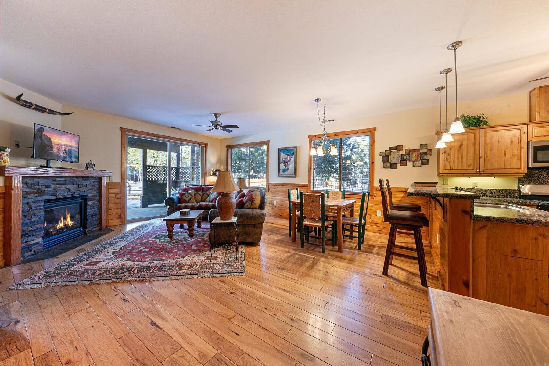 Truckee, CA 96161,11637 Dolomite Way ##3