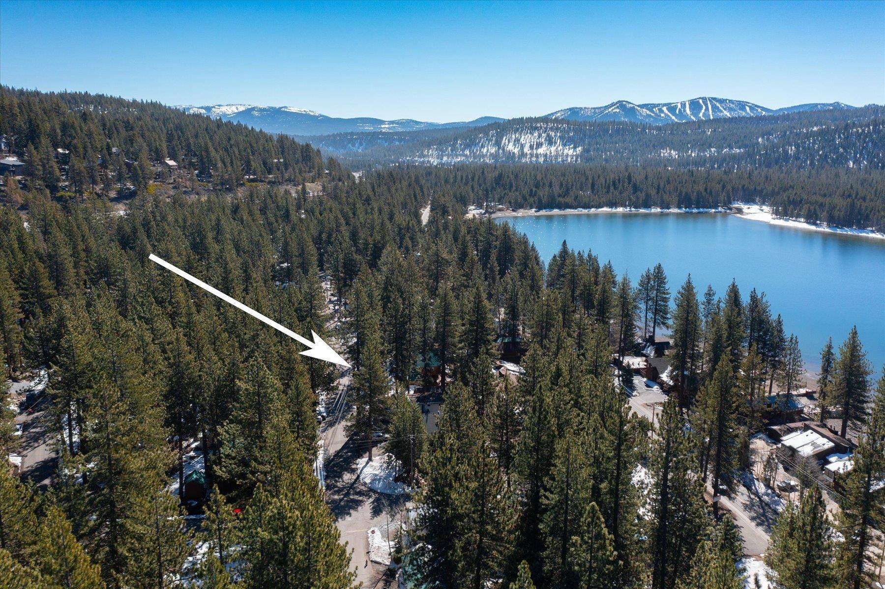 Truckee, CA 96161,13381 Moraine Road