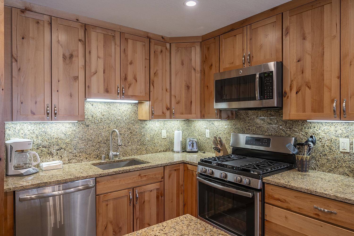 Carnelian Bay, CA 96140,5101 North Lake Boulevard #60