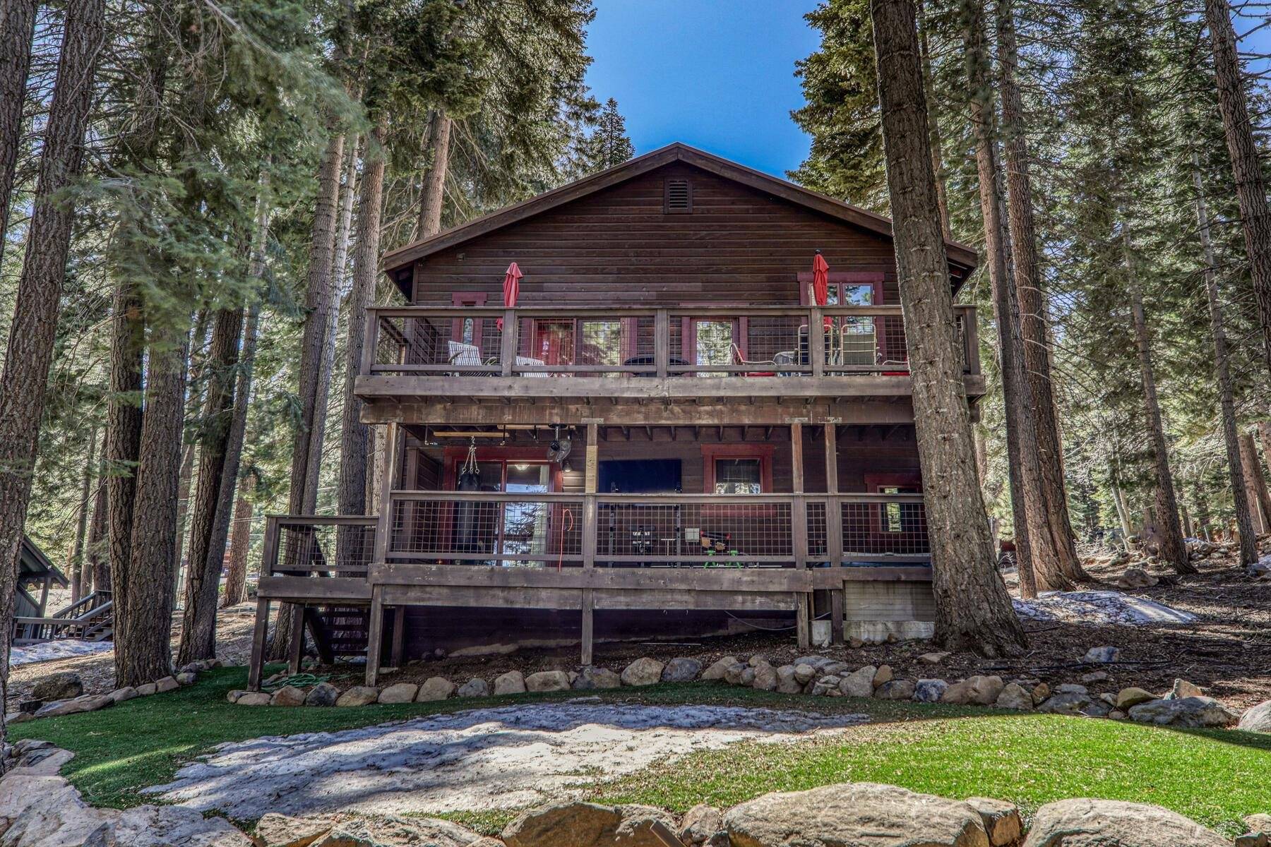 Truckee, CA 96161,12209 Greenleaf Way